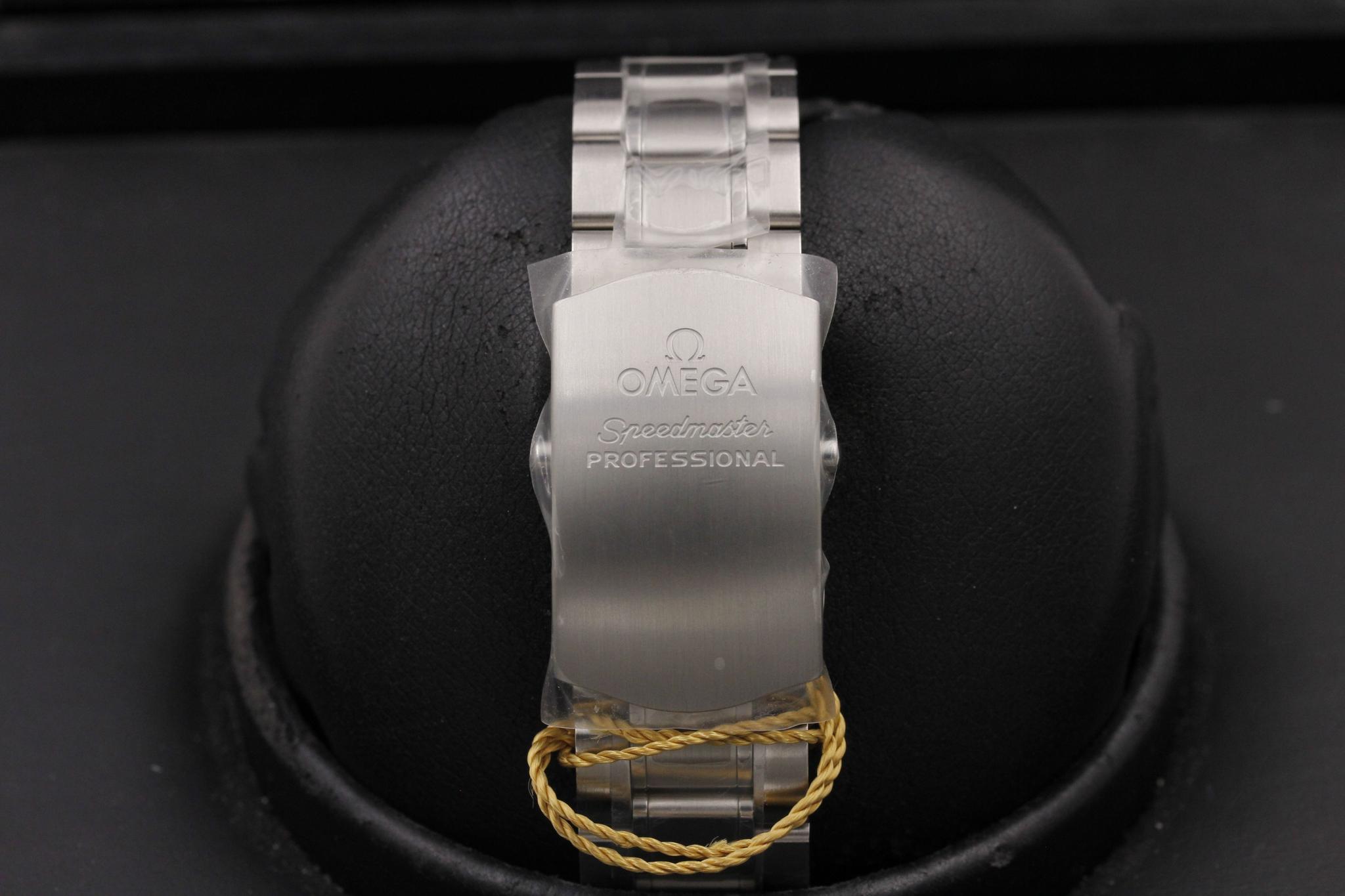 Watch Image 8