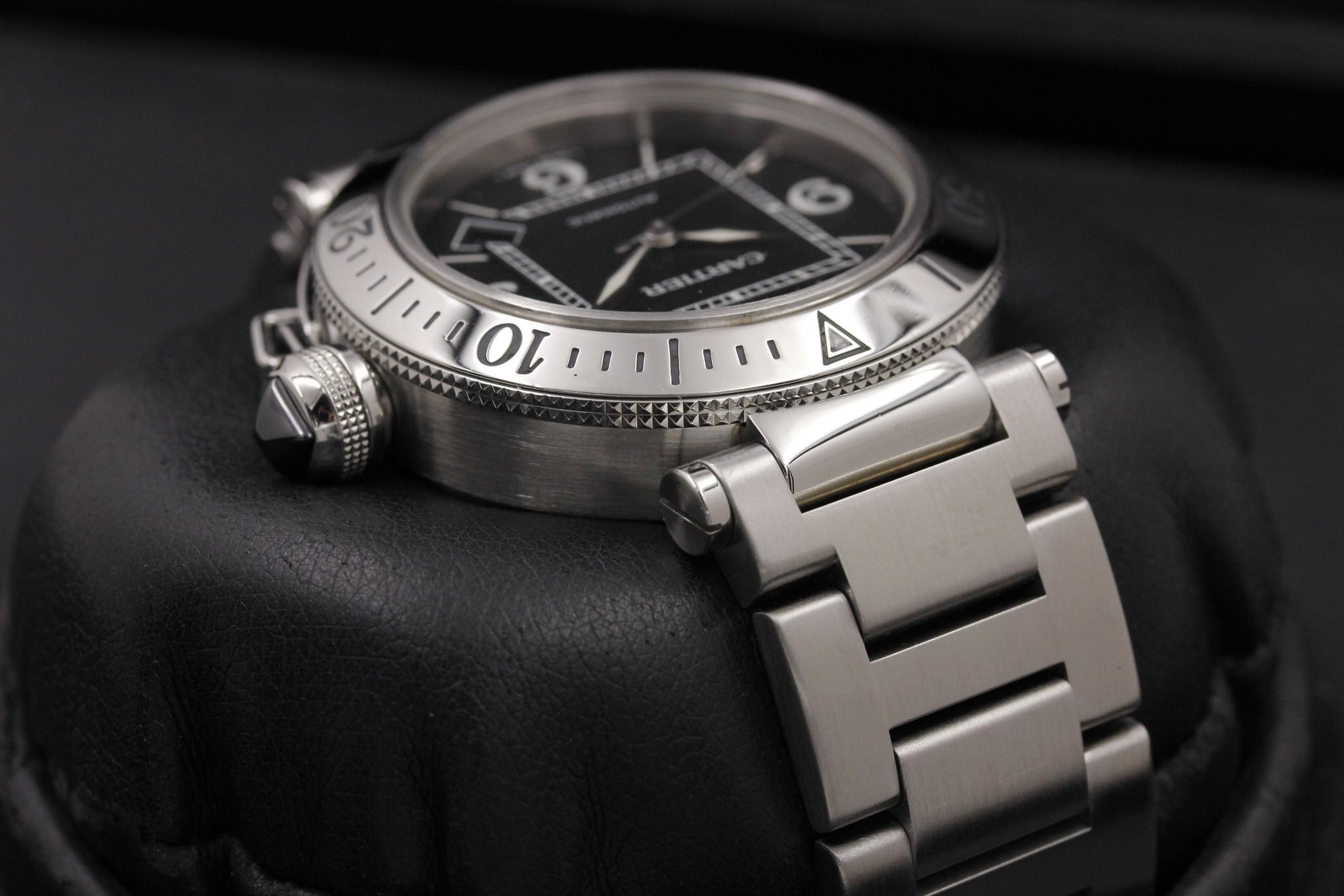 Watch Image 4