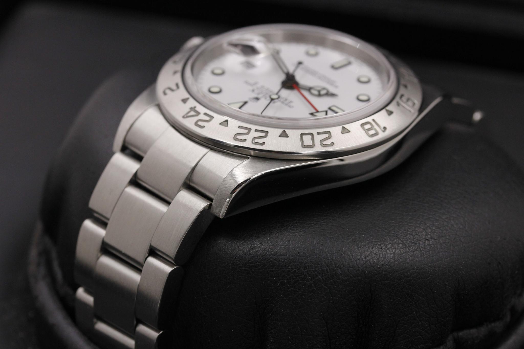 Watch Image 5