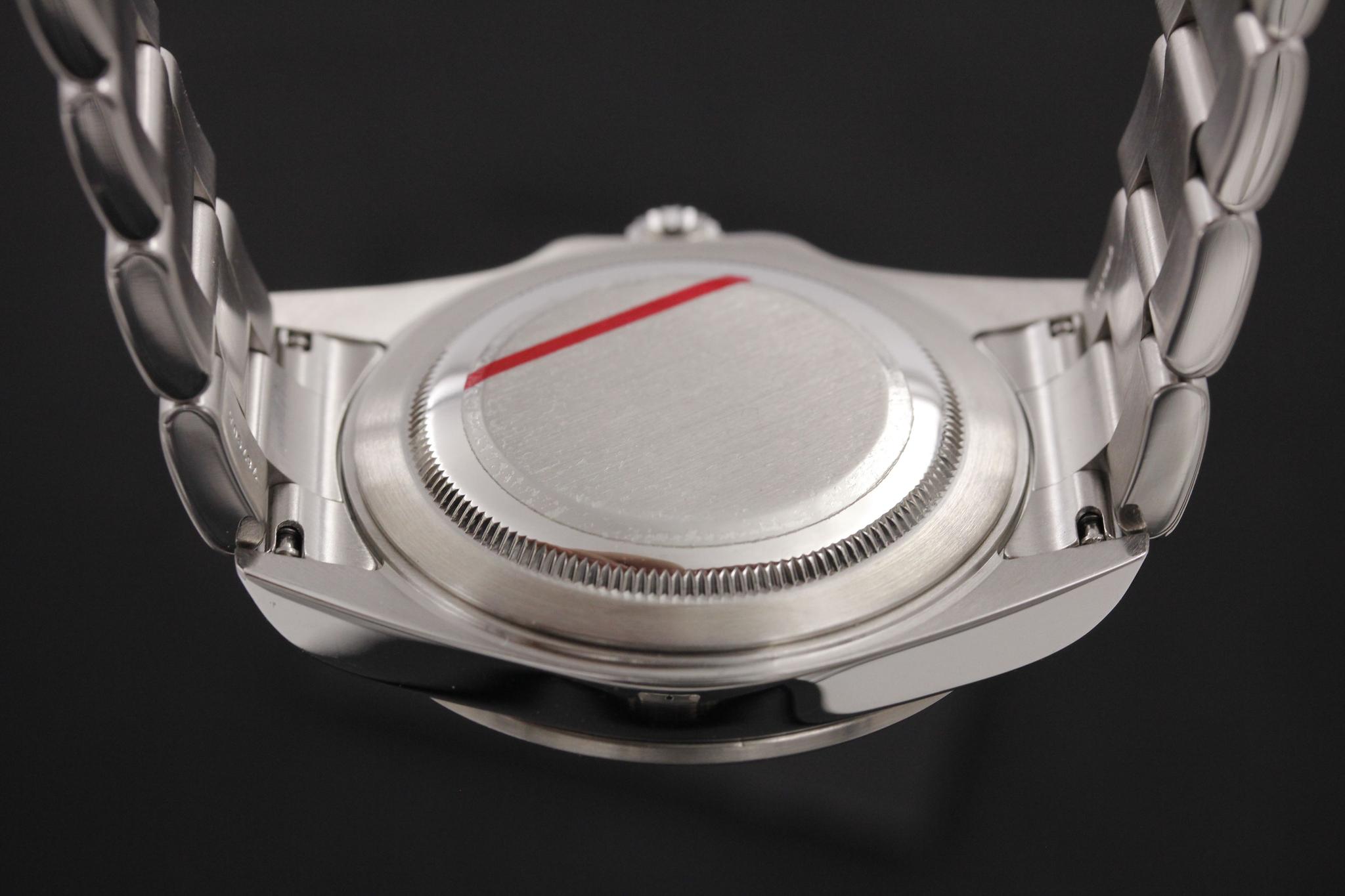 Watch Image 7