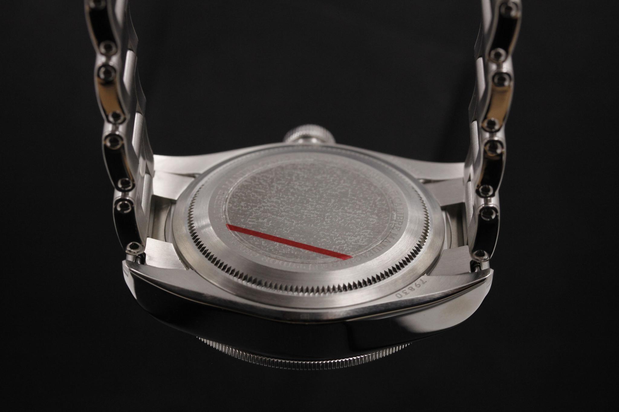 Watch Image 7
