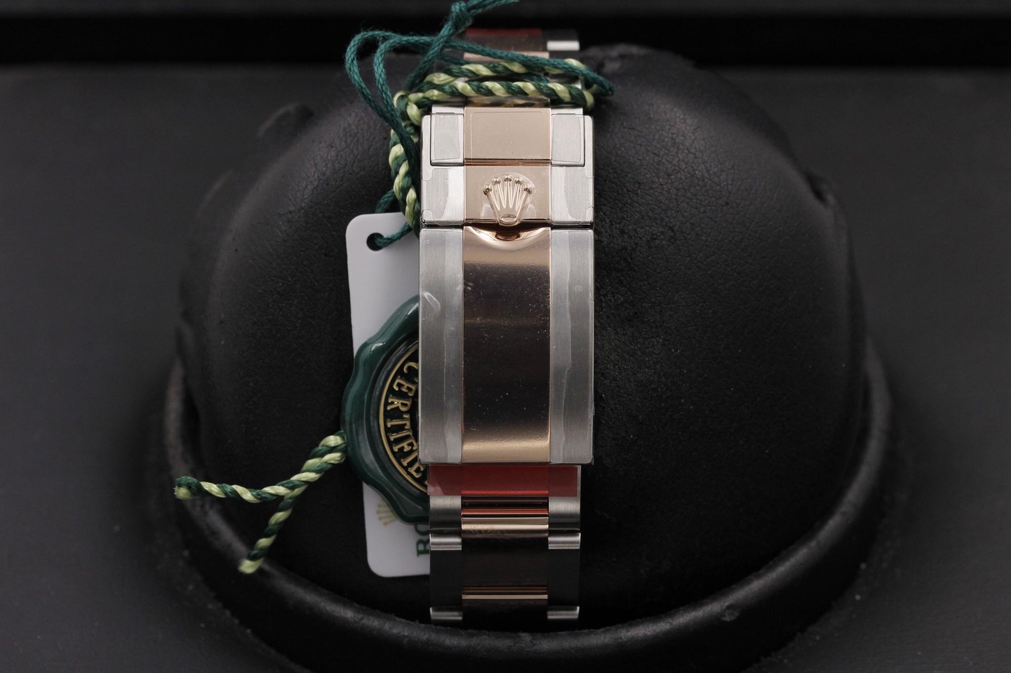 Watch Image 8