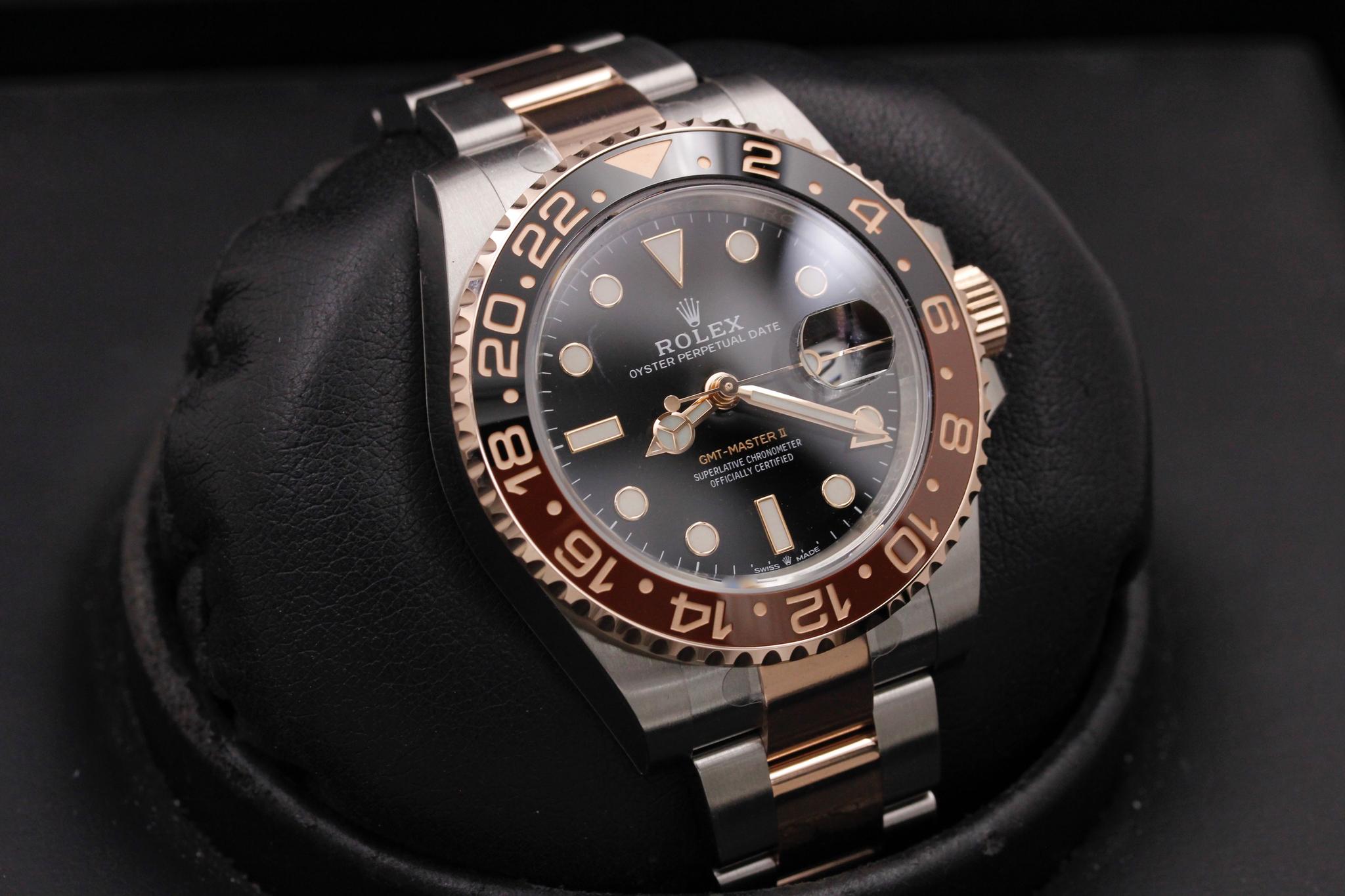 Watch Image 10