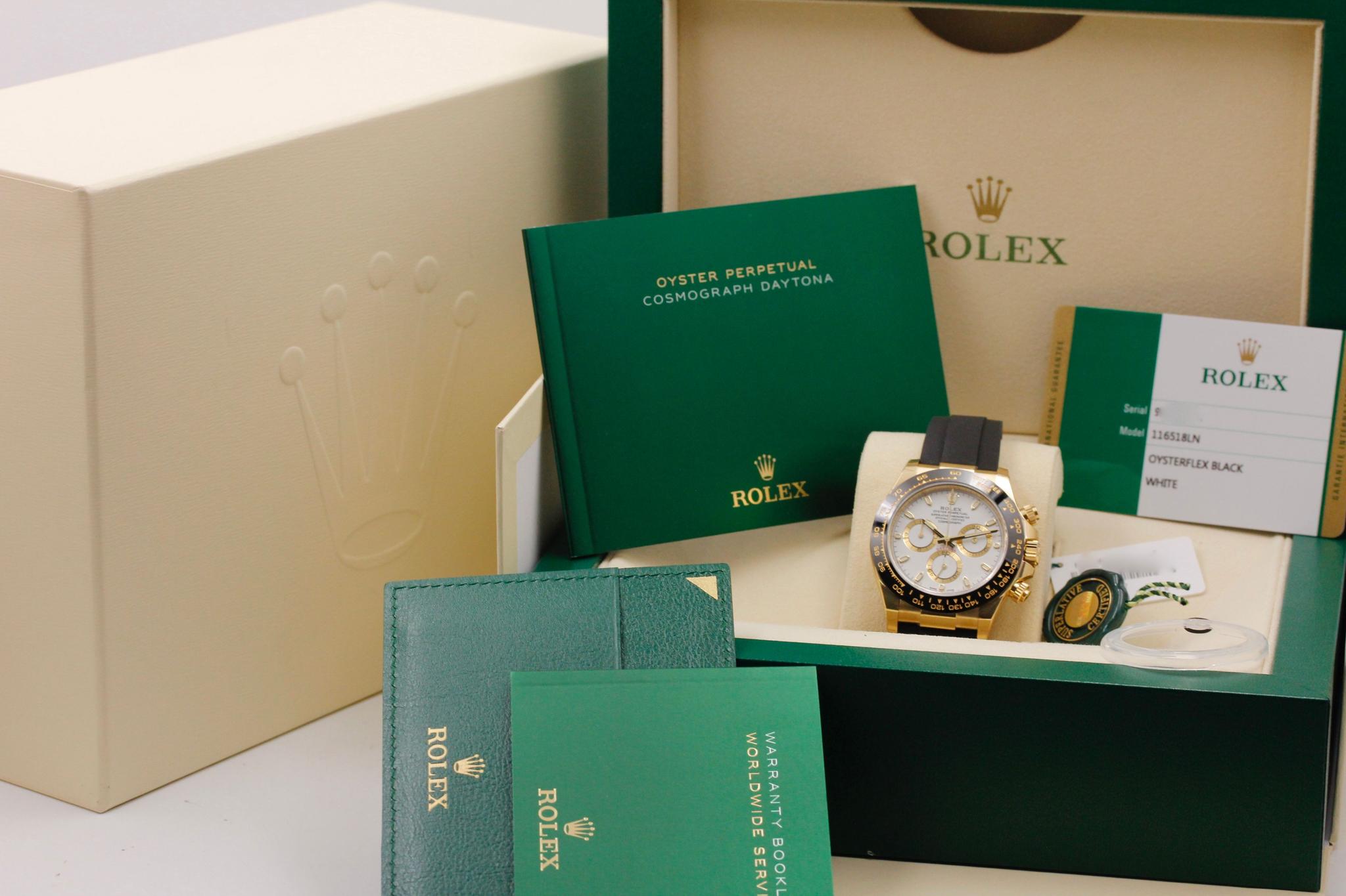 Watch Image 11