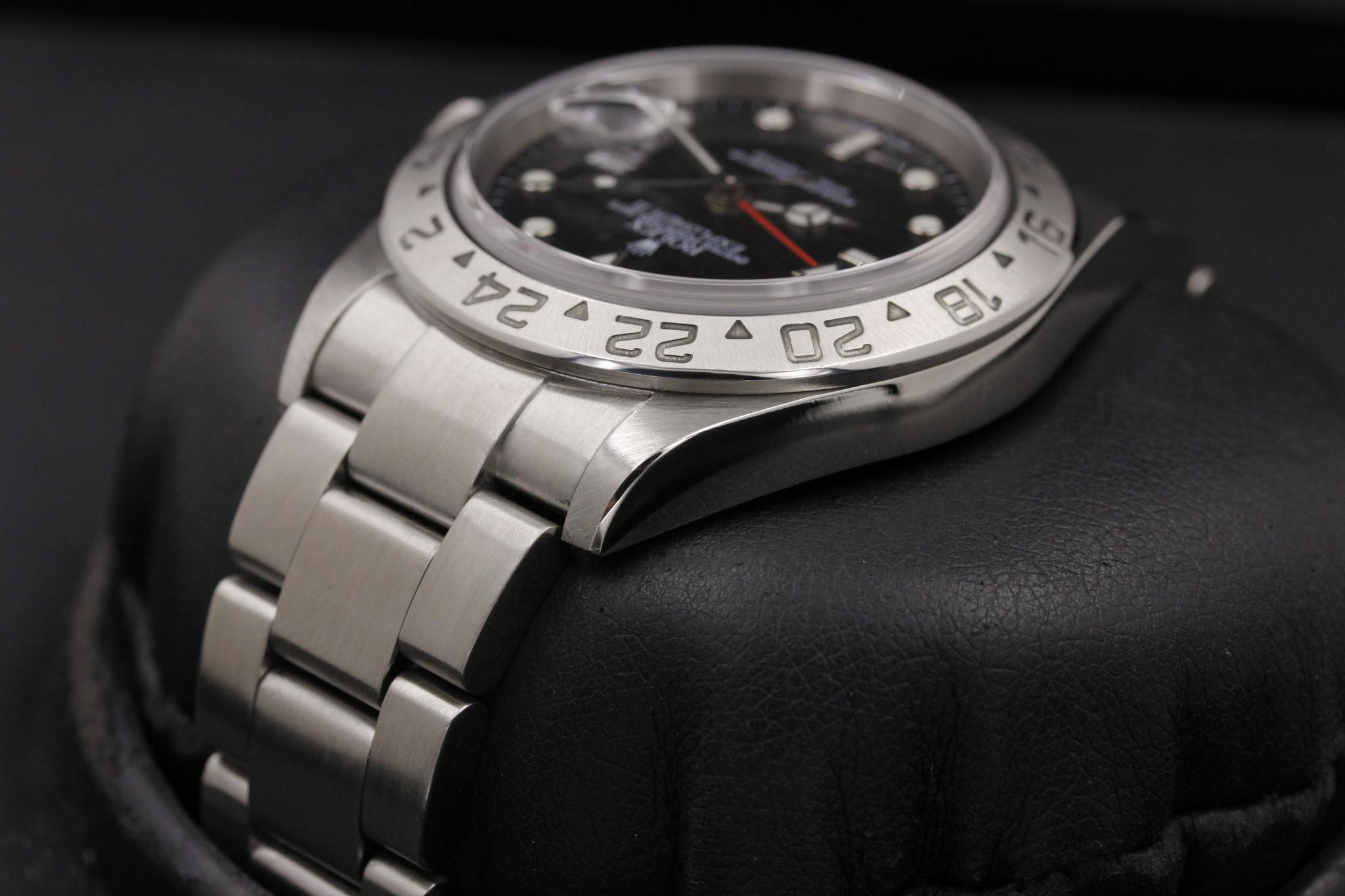 Watch Image 5
