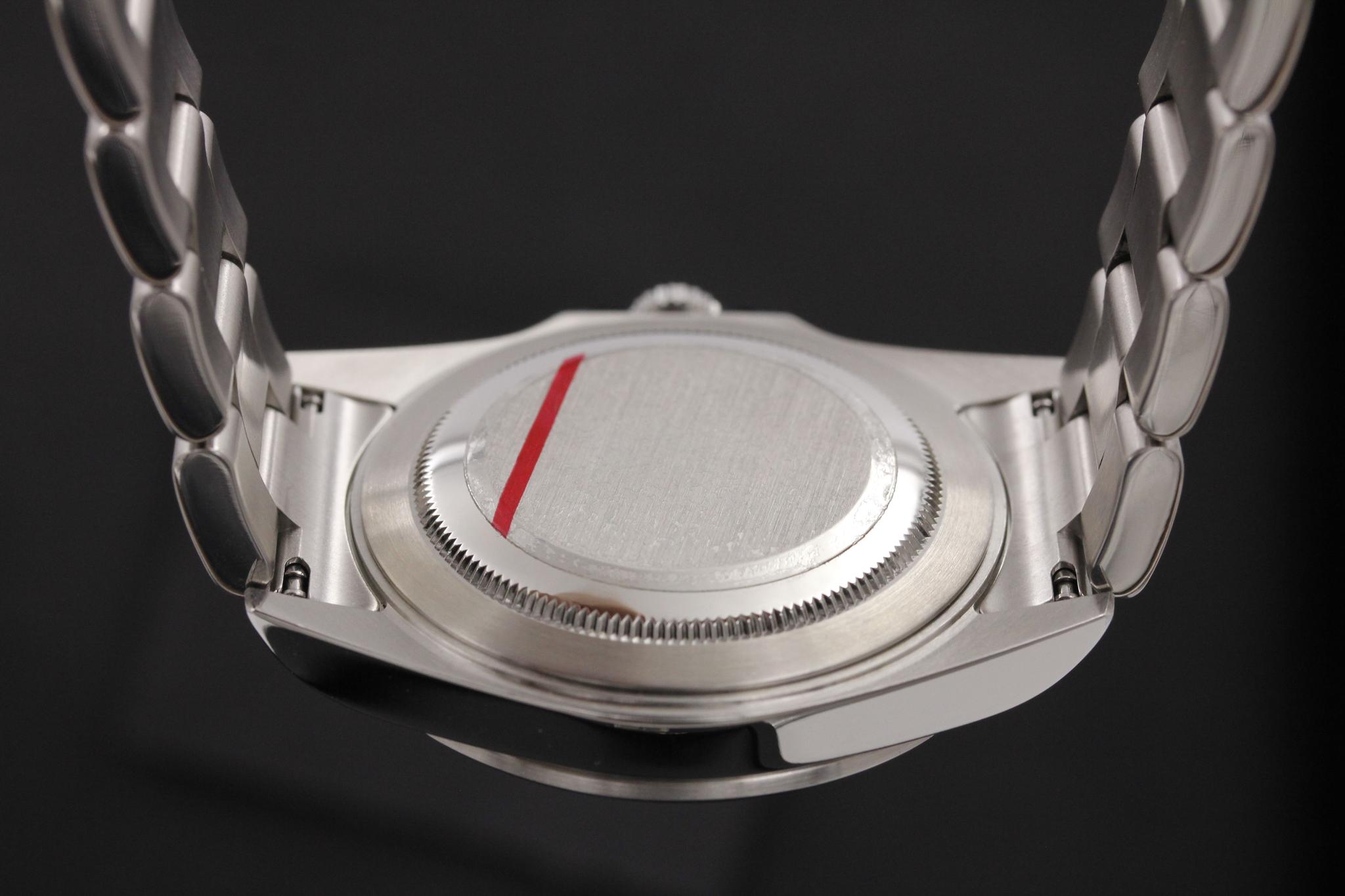 Watch Image 8