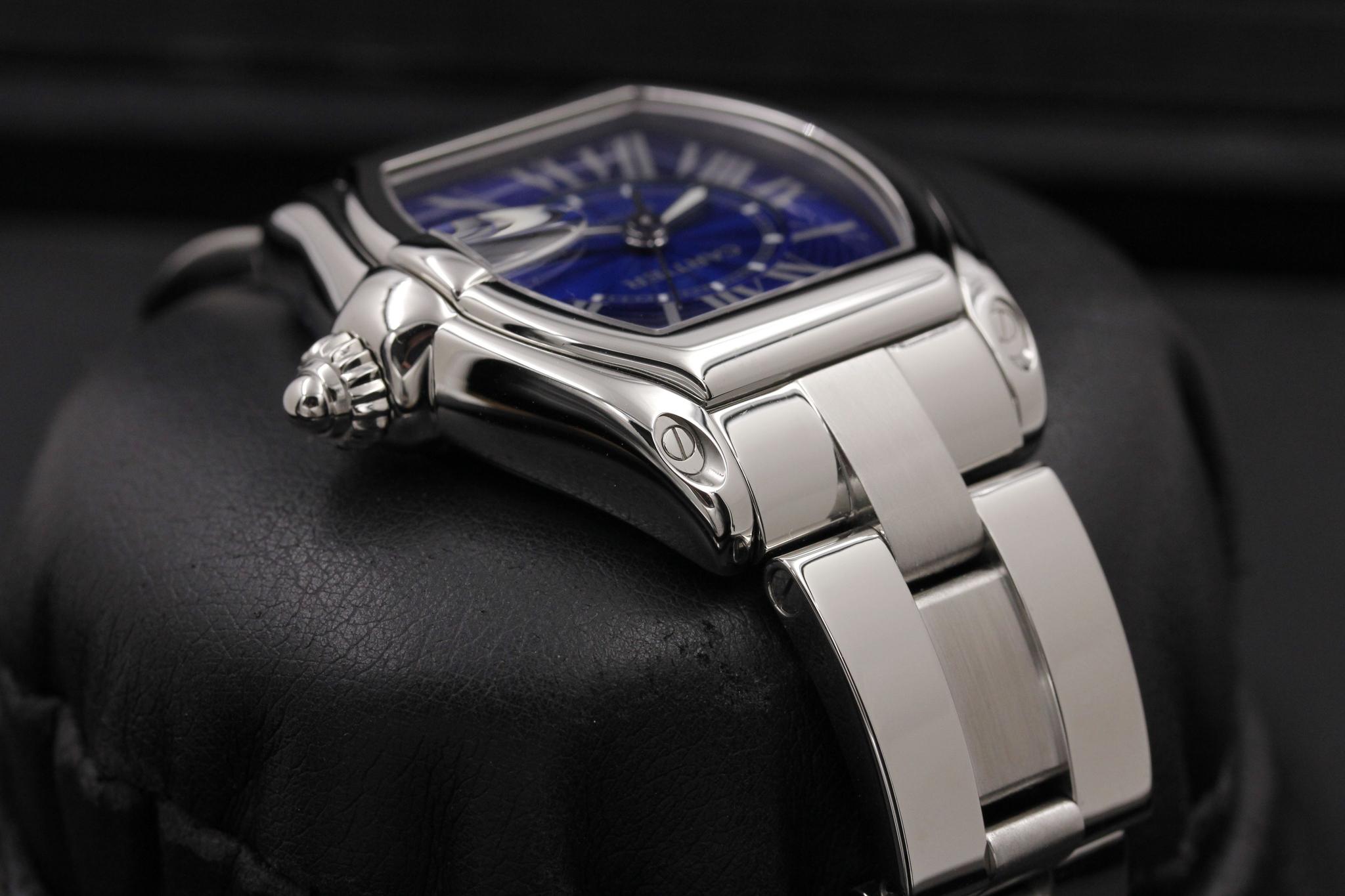 Watch Image 4