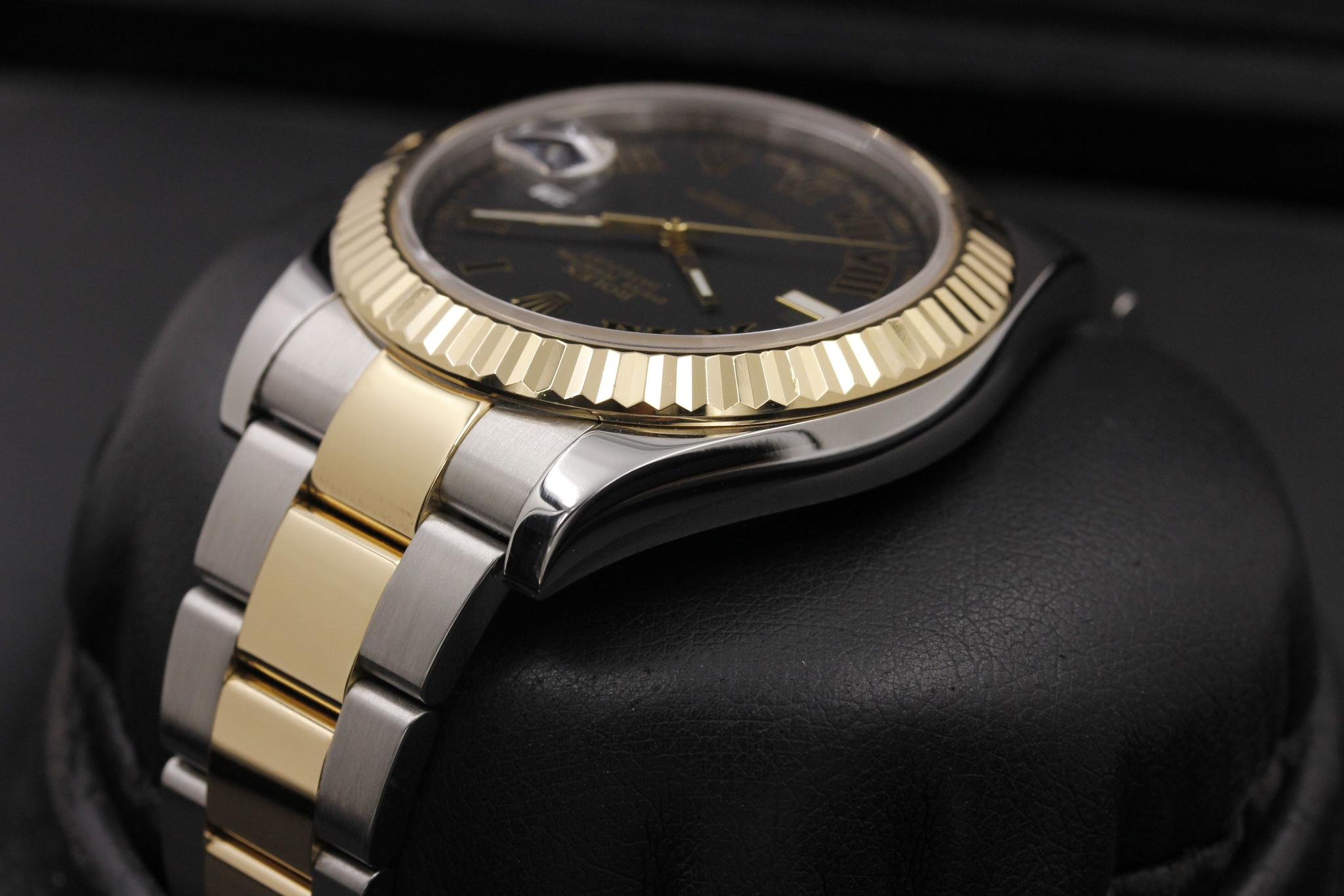 Watch Image 5