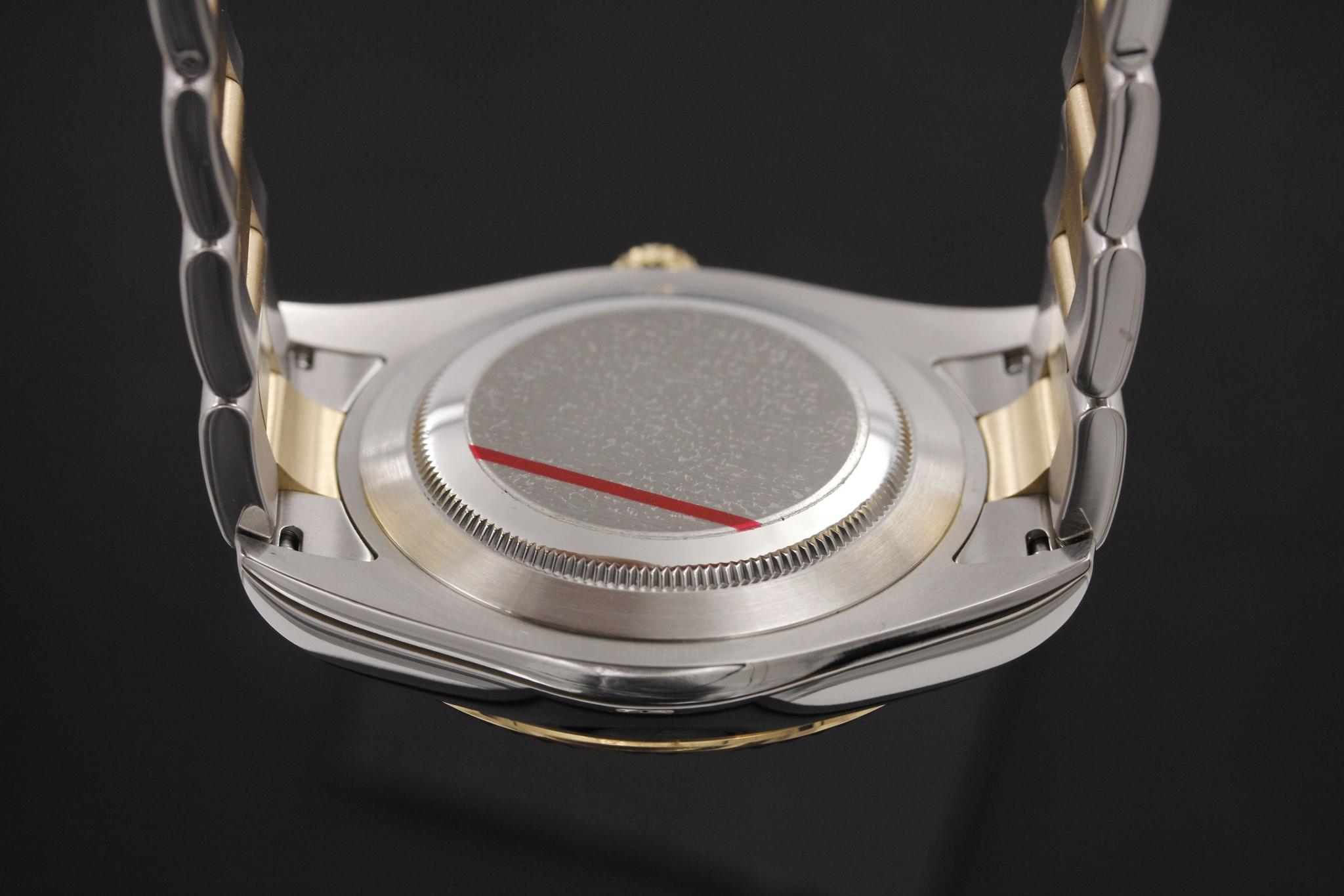 Watch Image 7