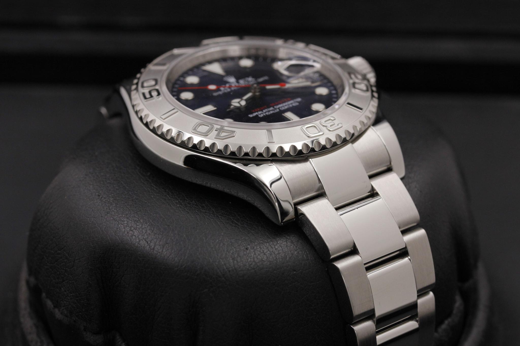 Watch Image 6
