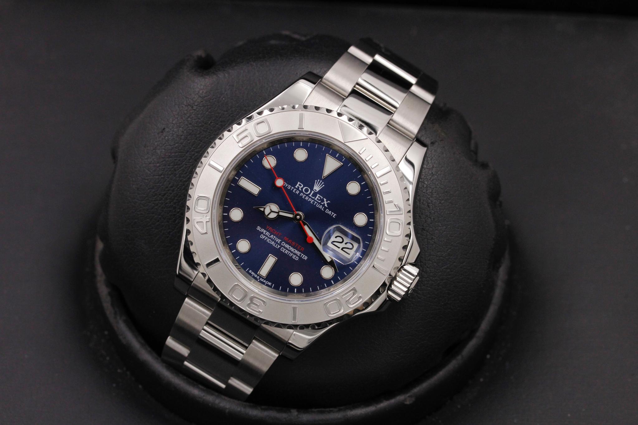 Watch Image 9