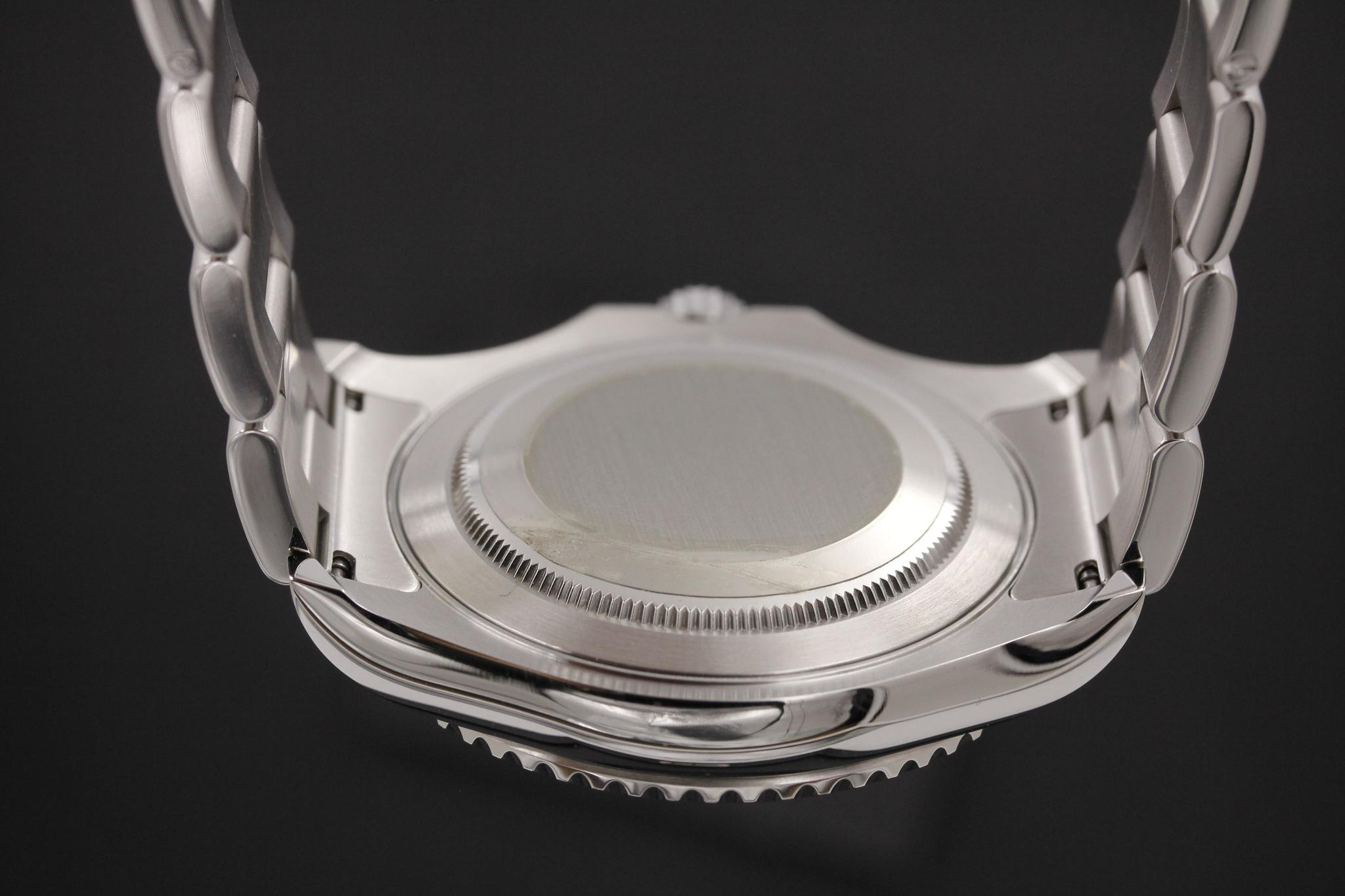 Watch Image 7