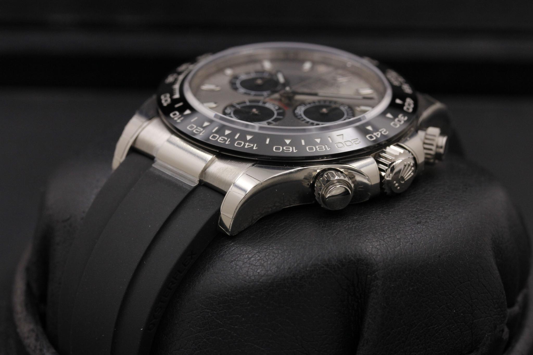 Watch Image 2