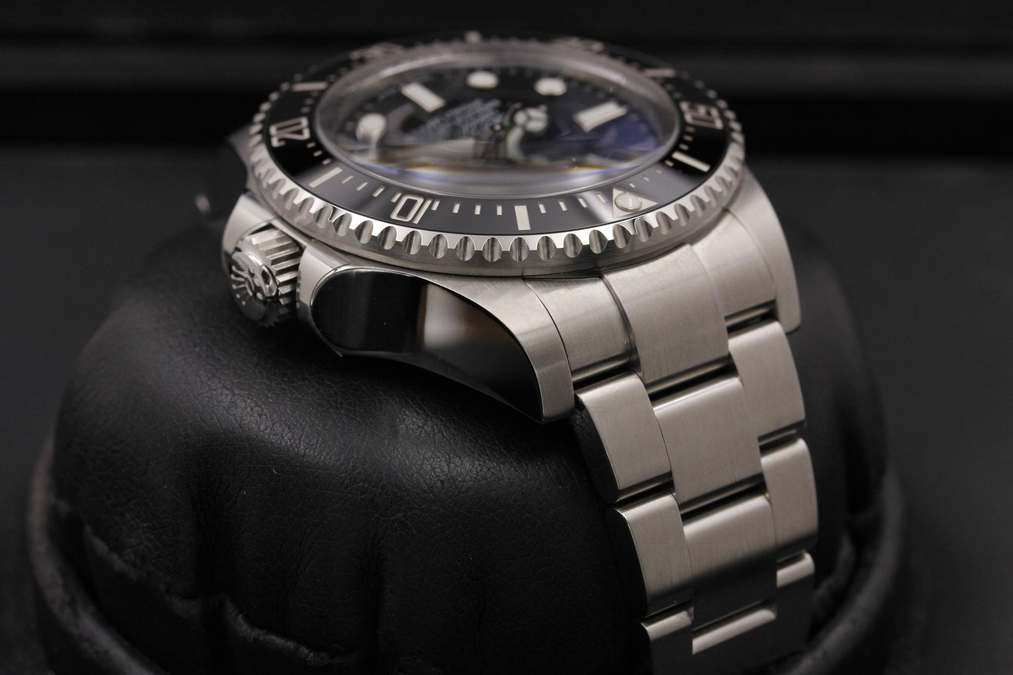 Watch Image 4