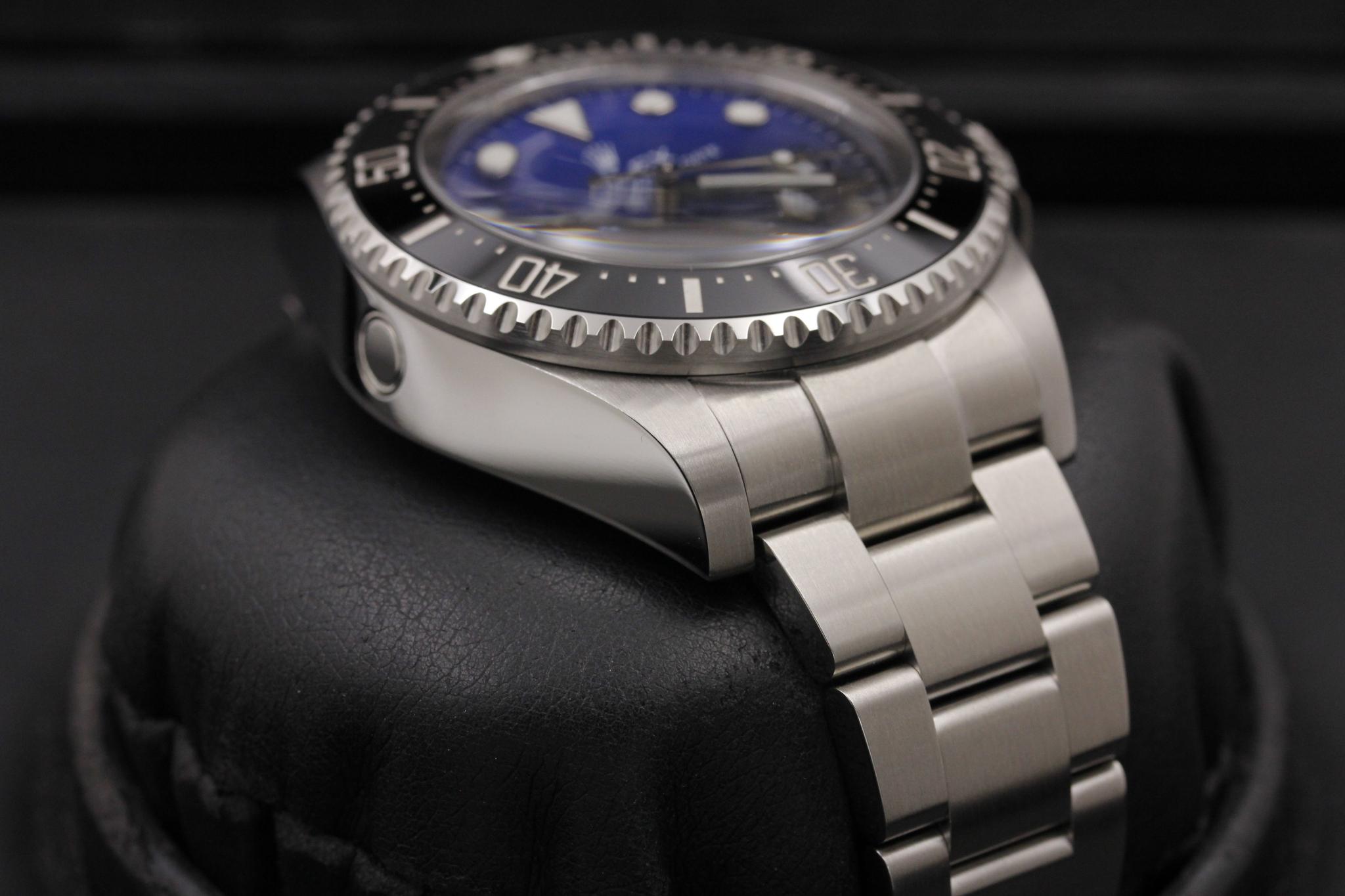 Watch Image 6