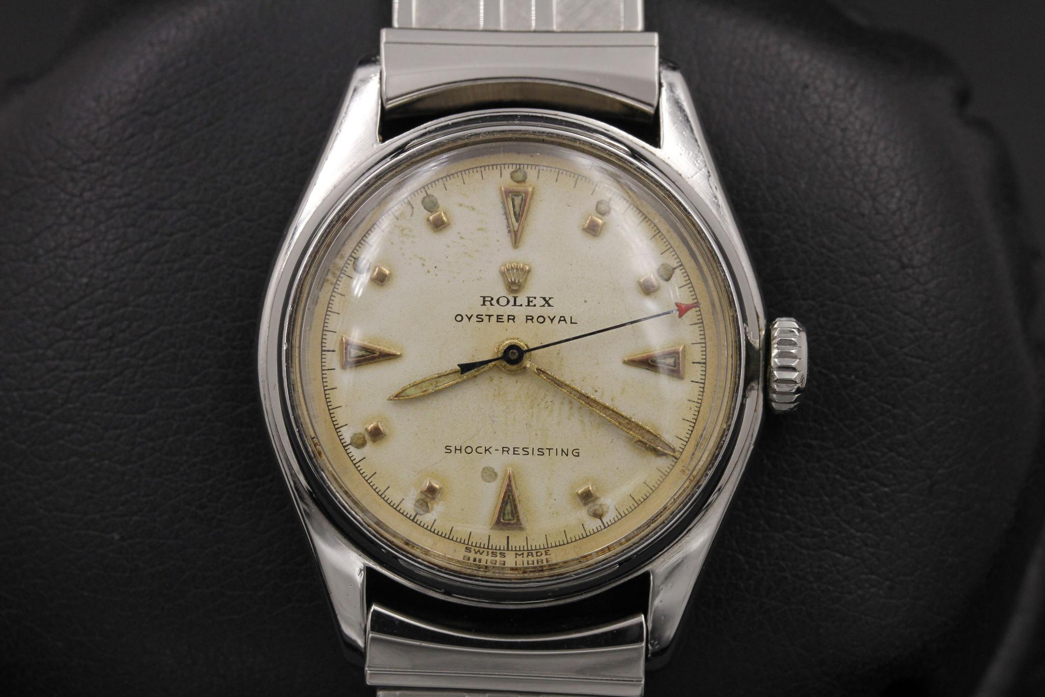 Watch Image 2
