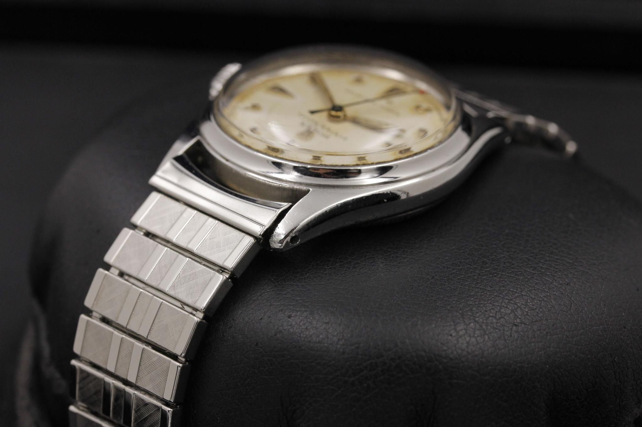 Watch Image 7