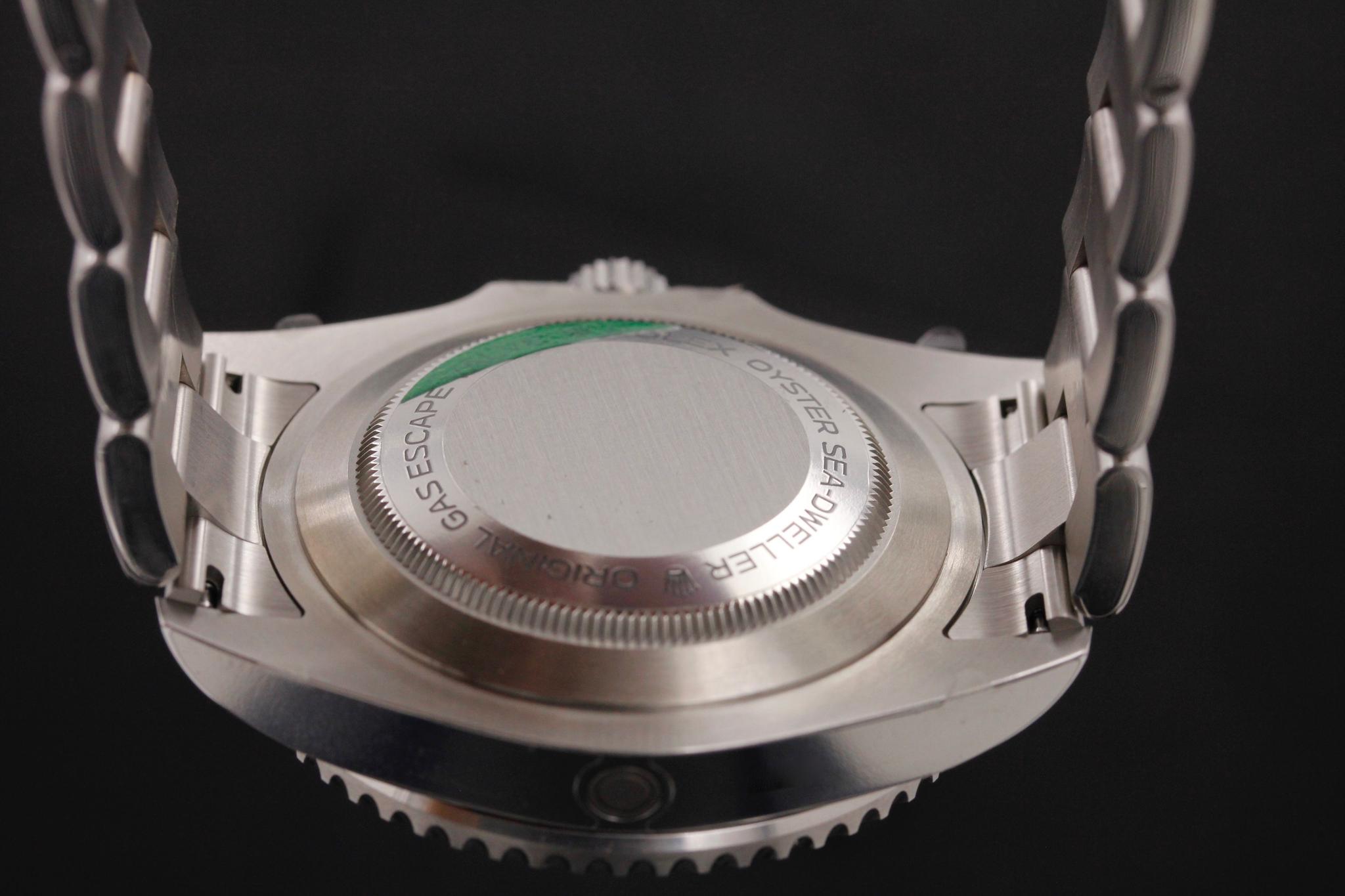 Watch Image 7