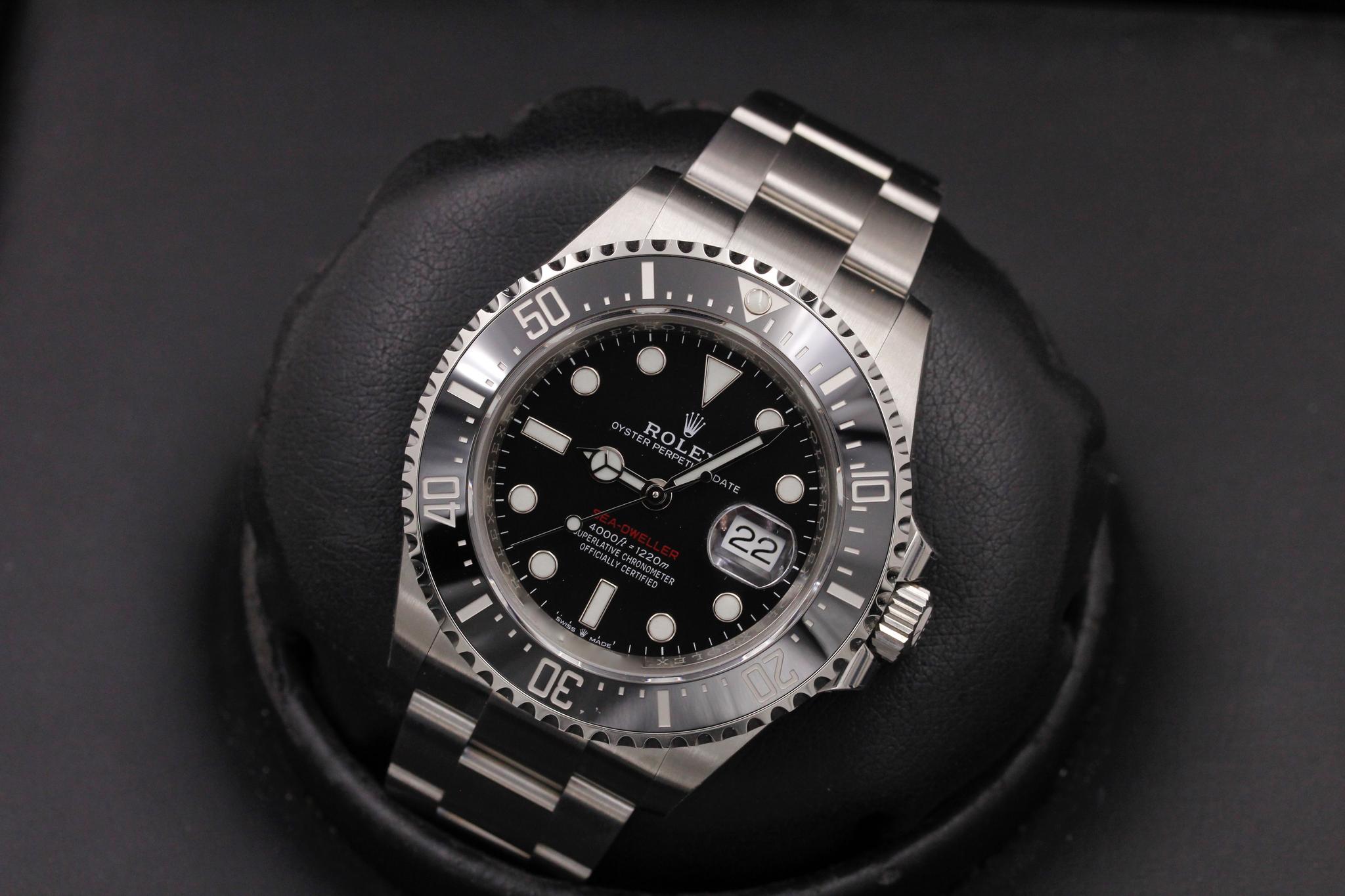 Watch Image 9