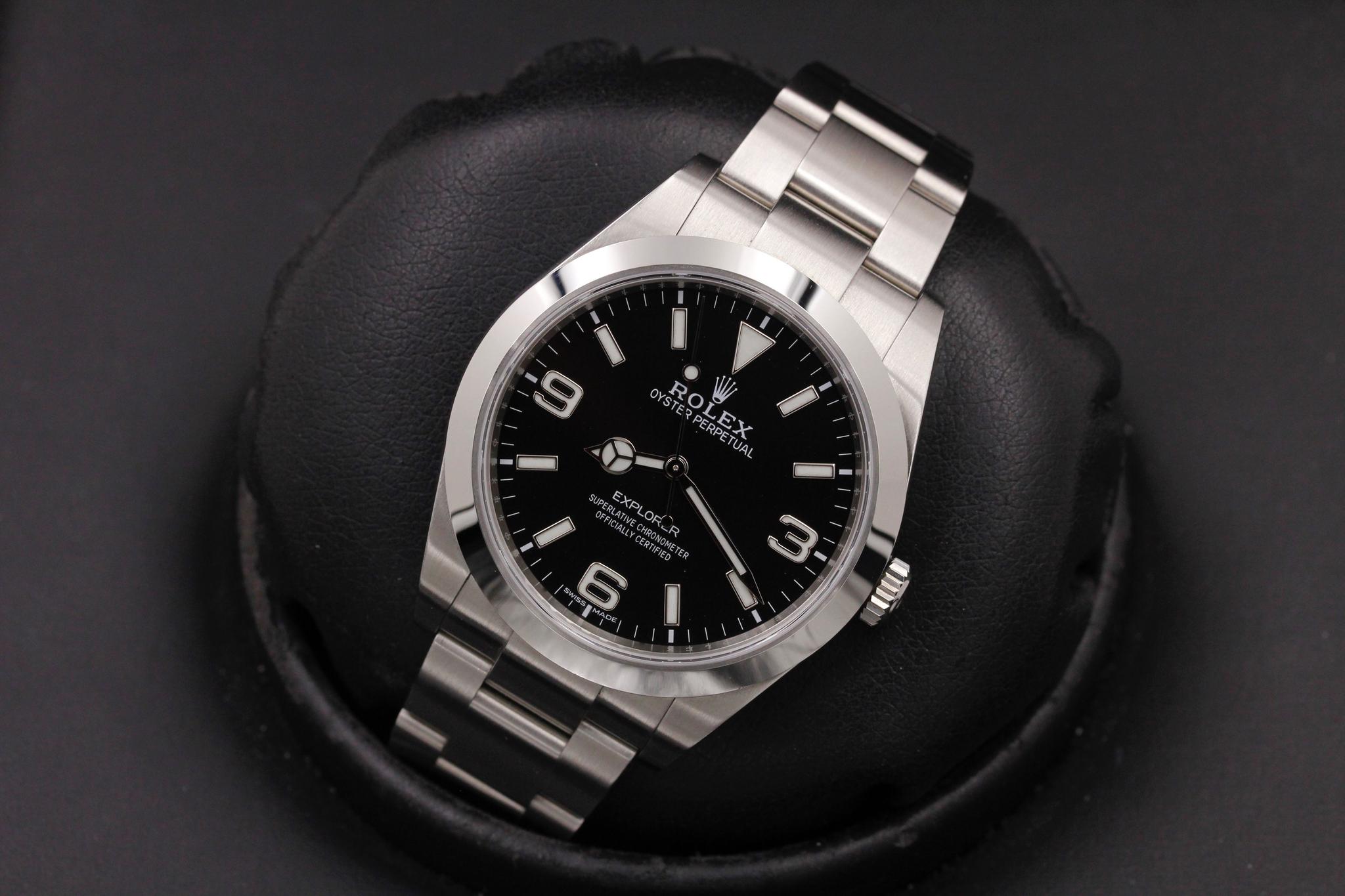 Watch Image 9