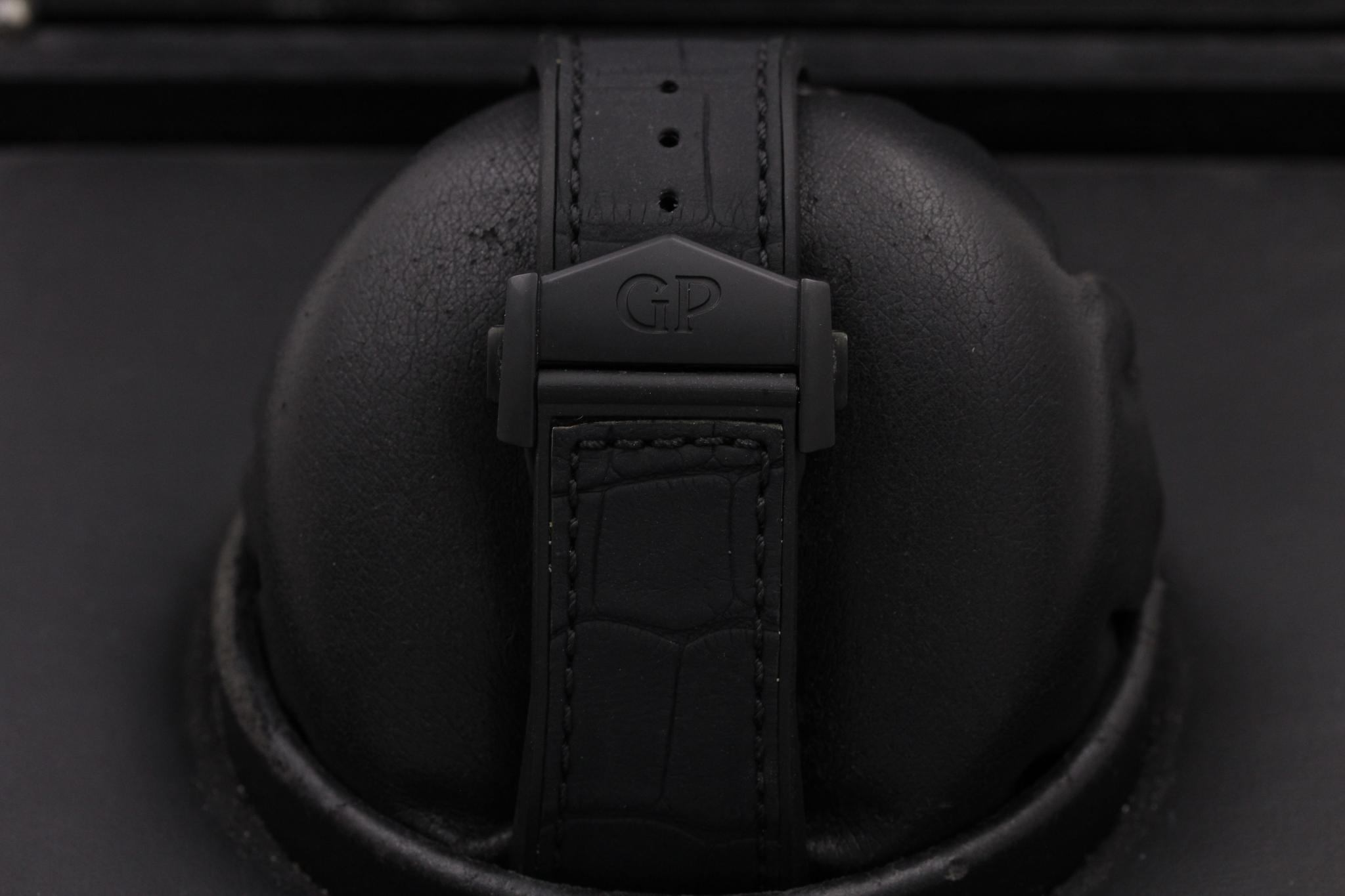 Watch Image 8