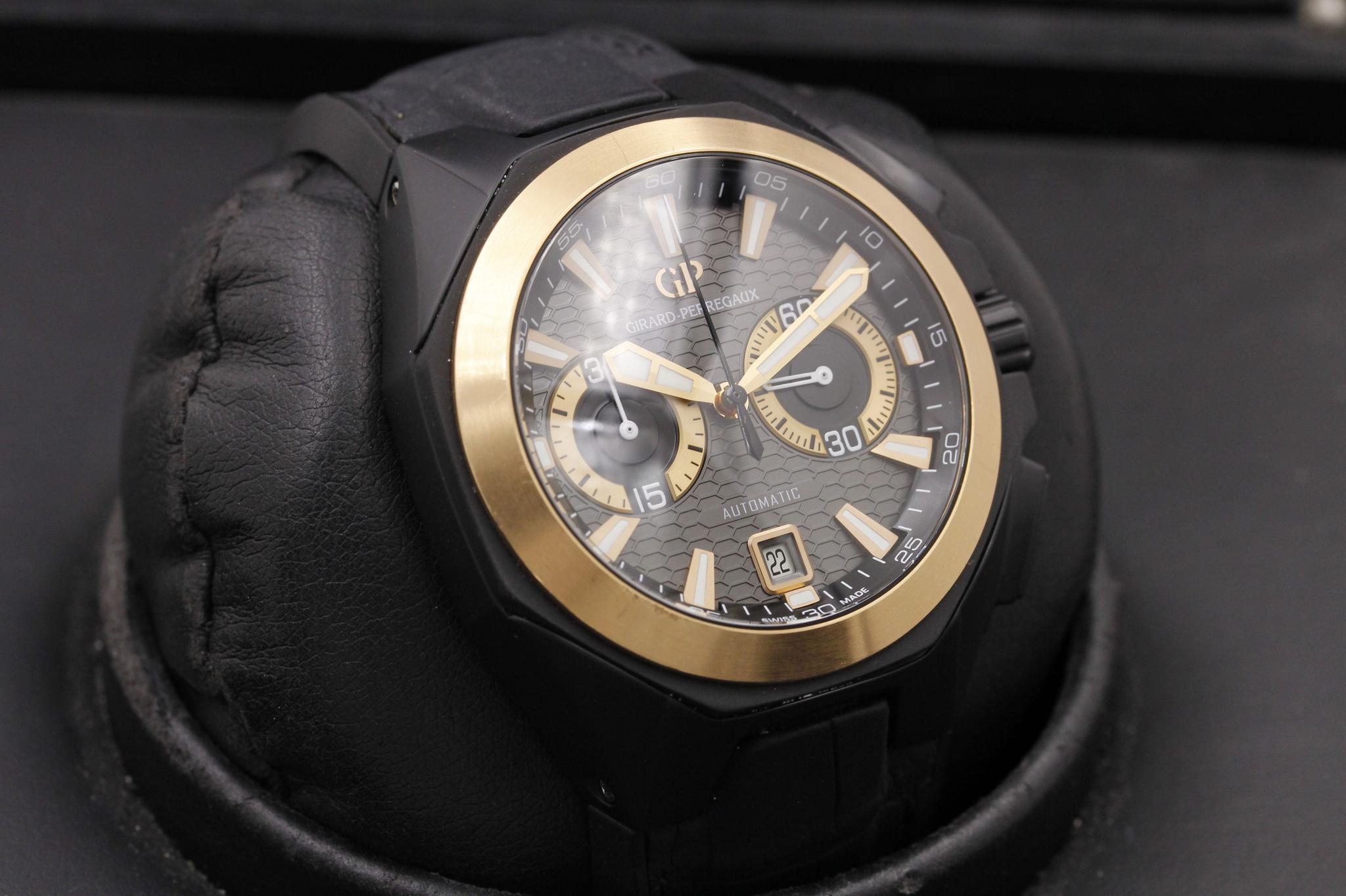 Watch Image 10