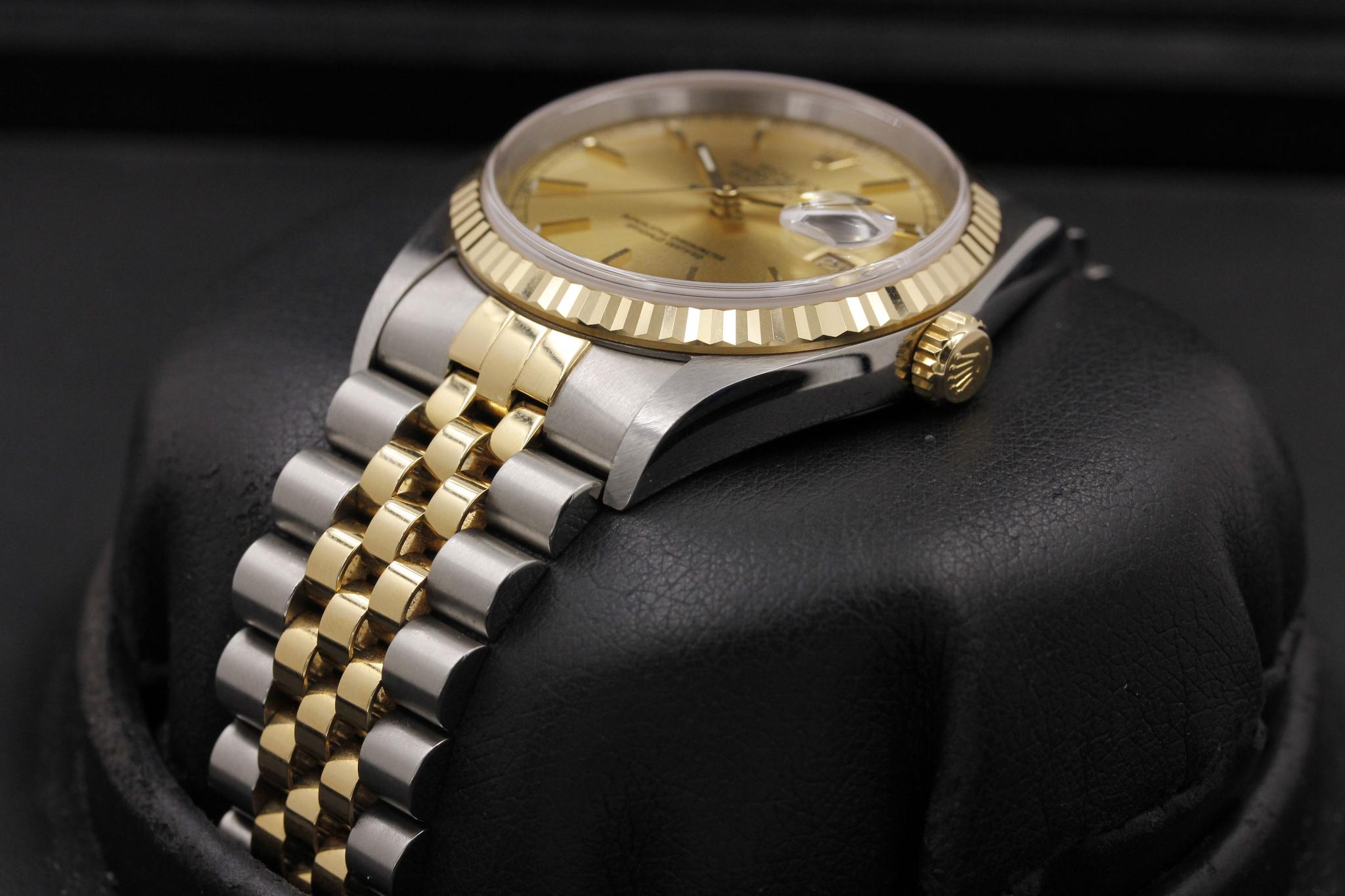 Watch Image 2