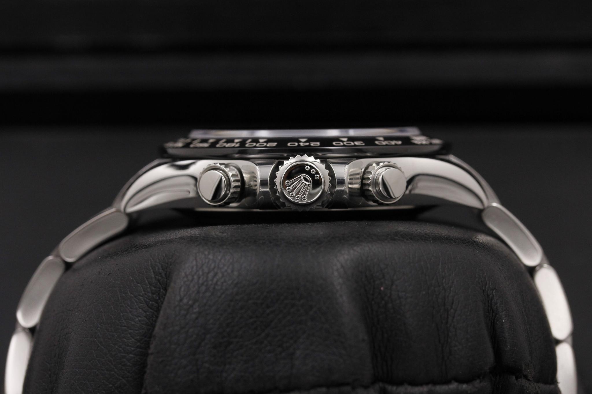 Watch Image 3