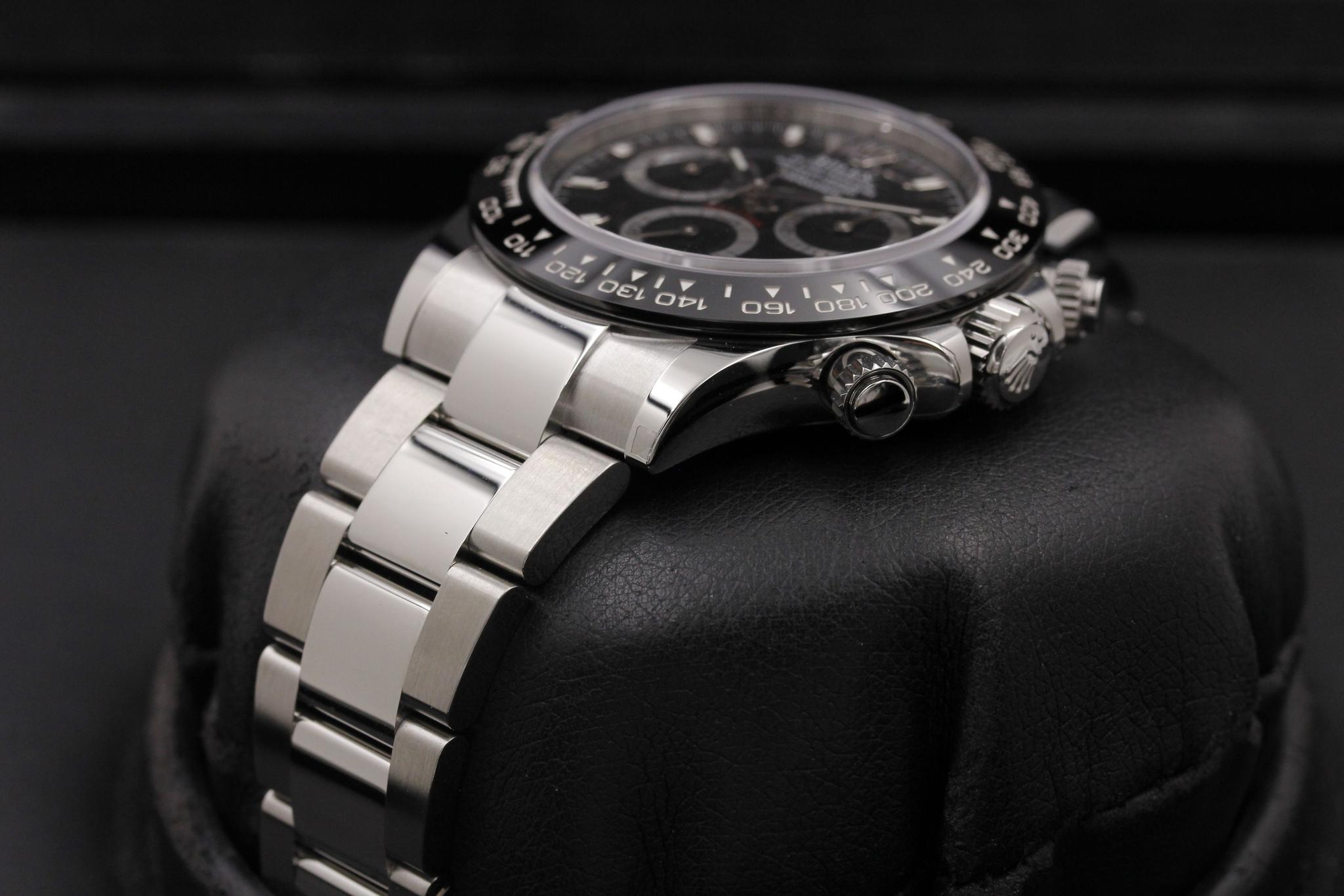 Watch Image 2