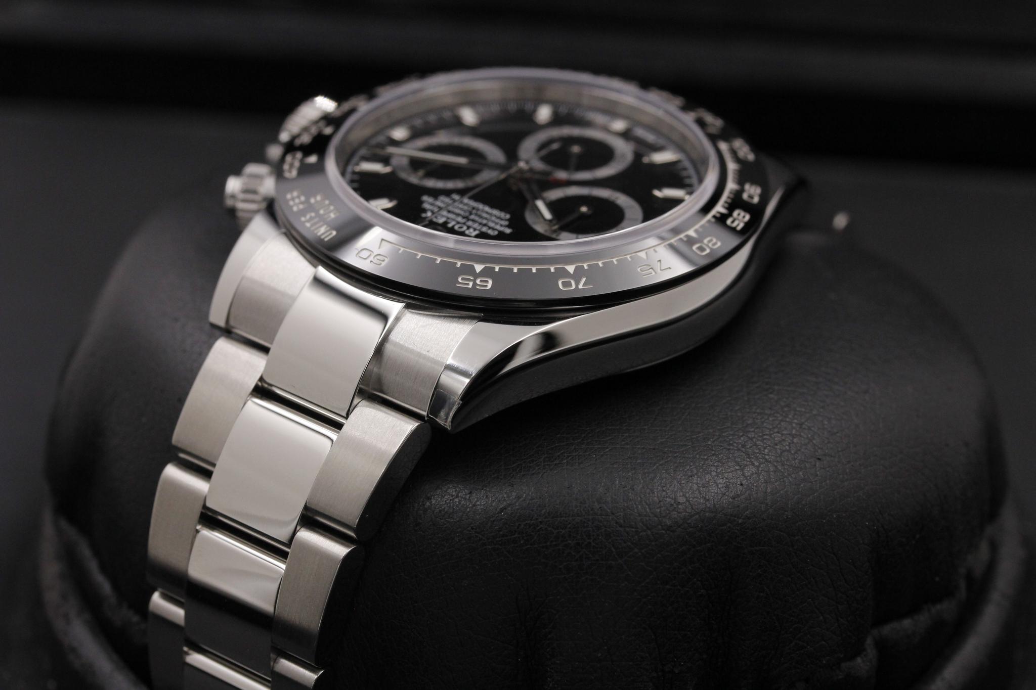 Watch Image 5