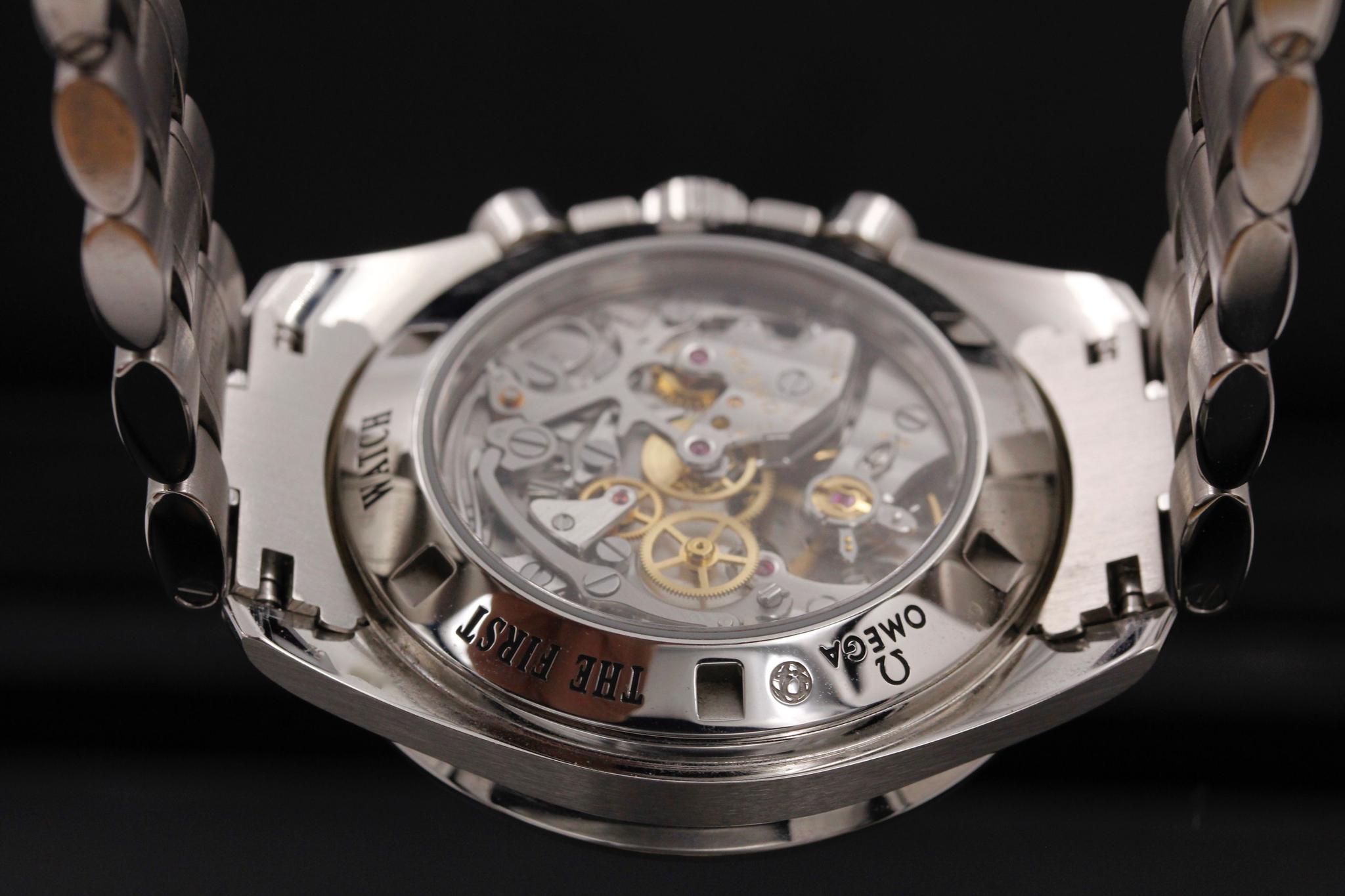 Watch Image 7