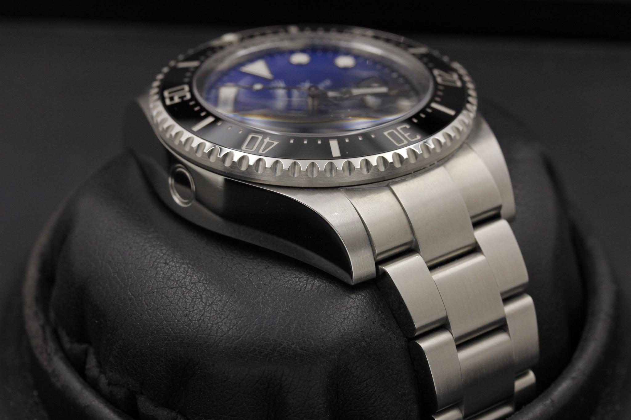 Watch Image 5