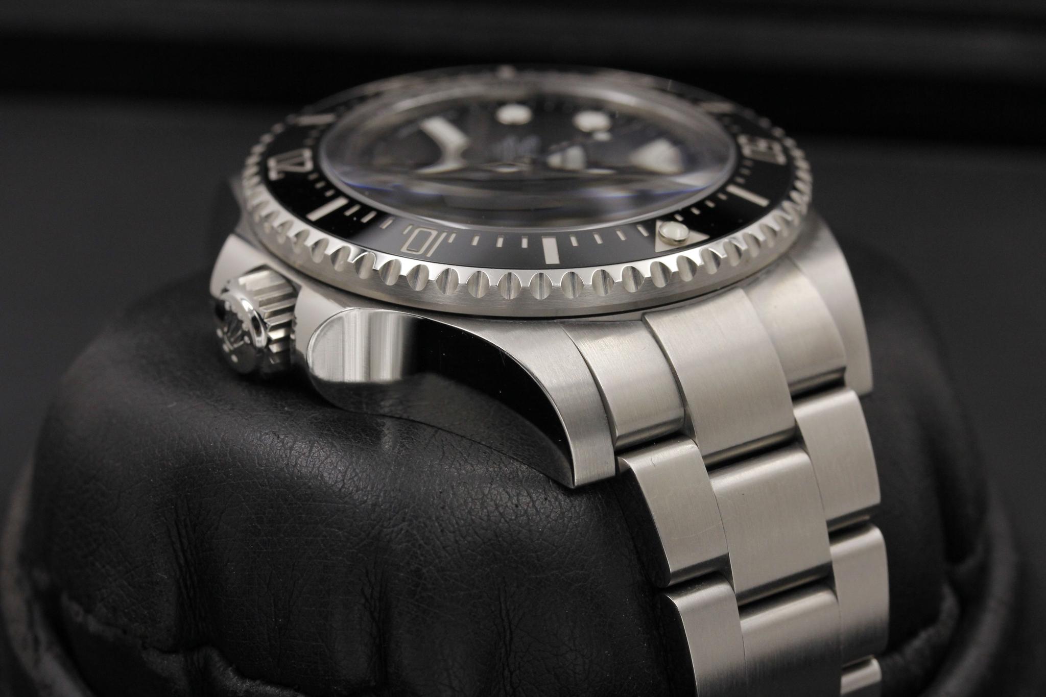Watch Image 4