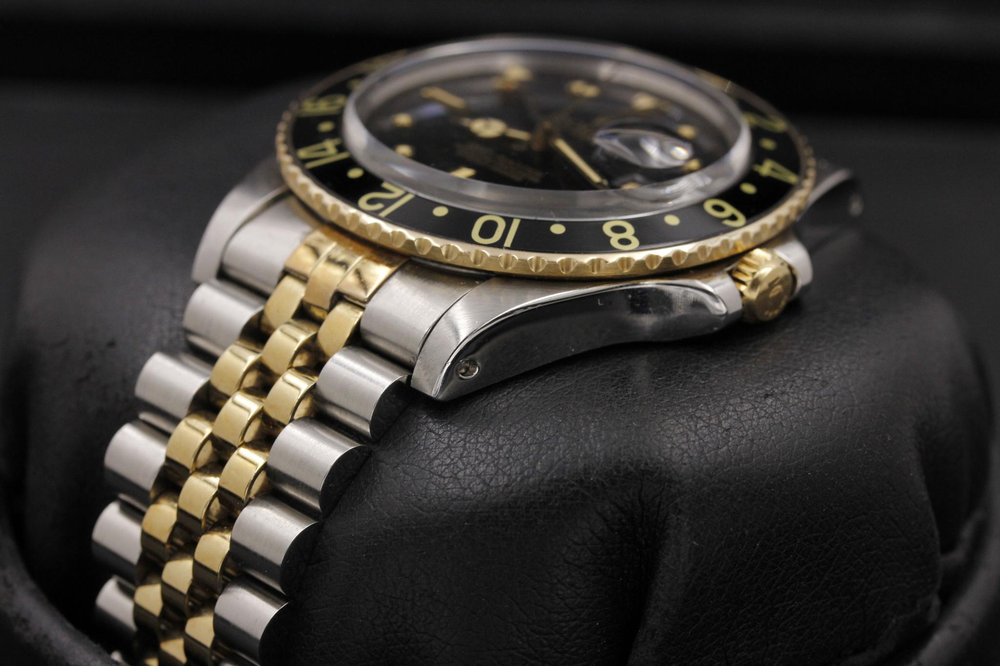 Watch Image 3