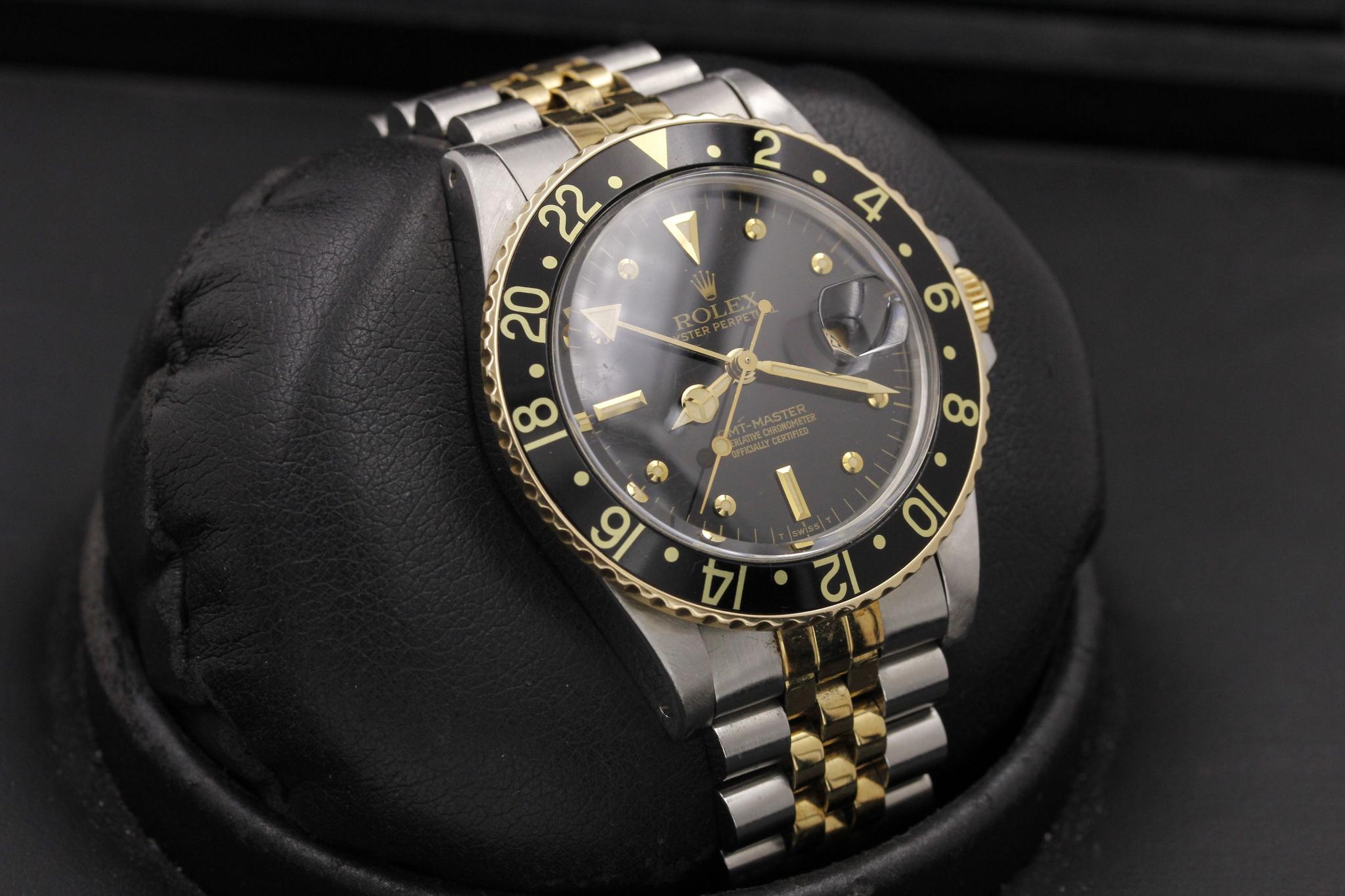 Watch Image 13