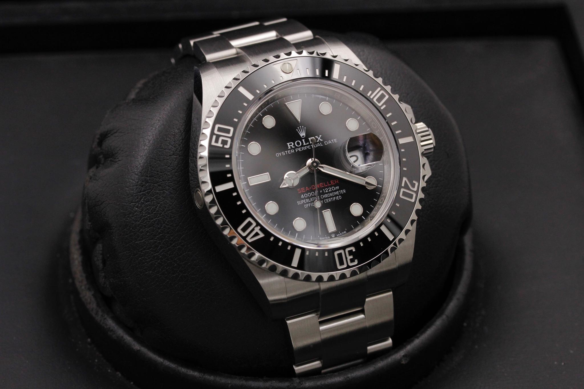 Watch Image 10