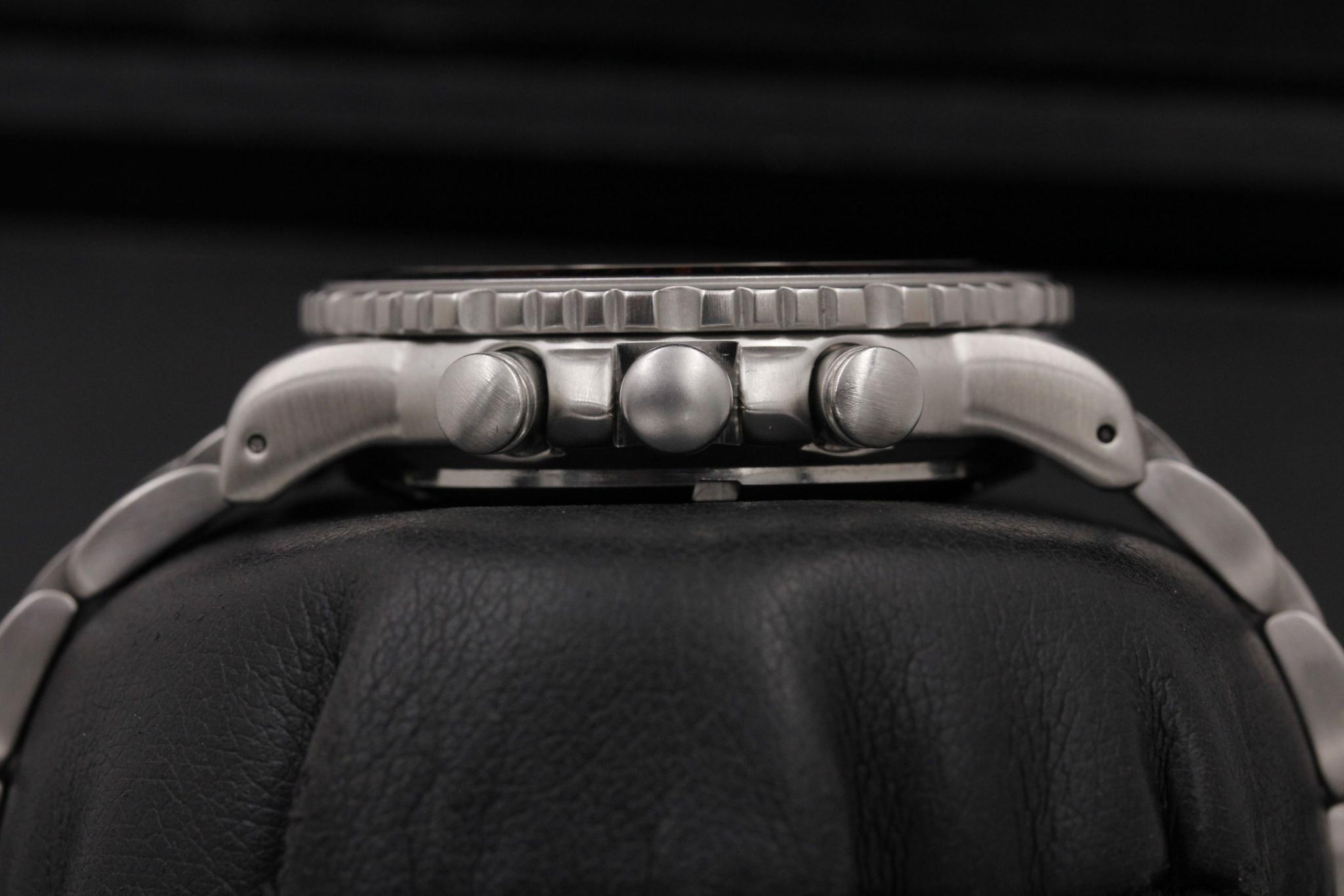 Watch Image 3
