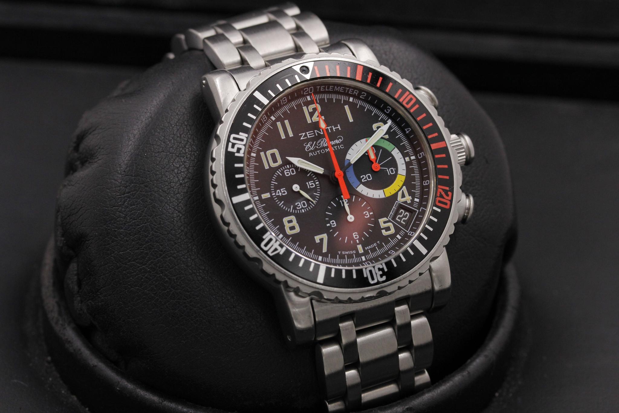 Watch Image 10