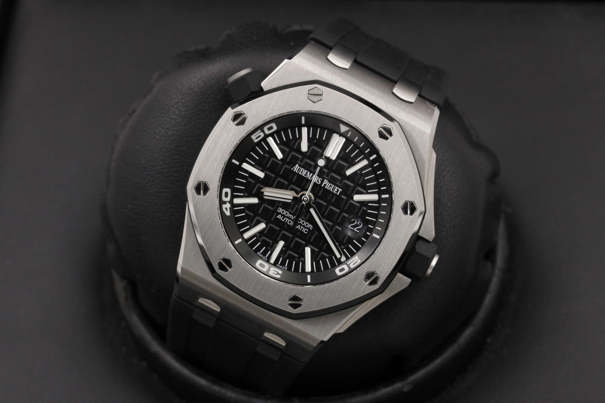 Watch Image 9