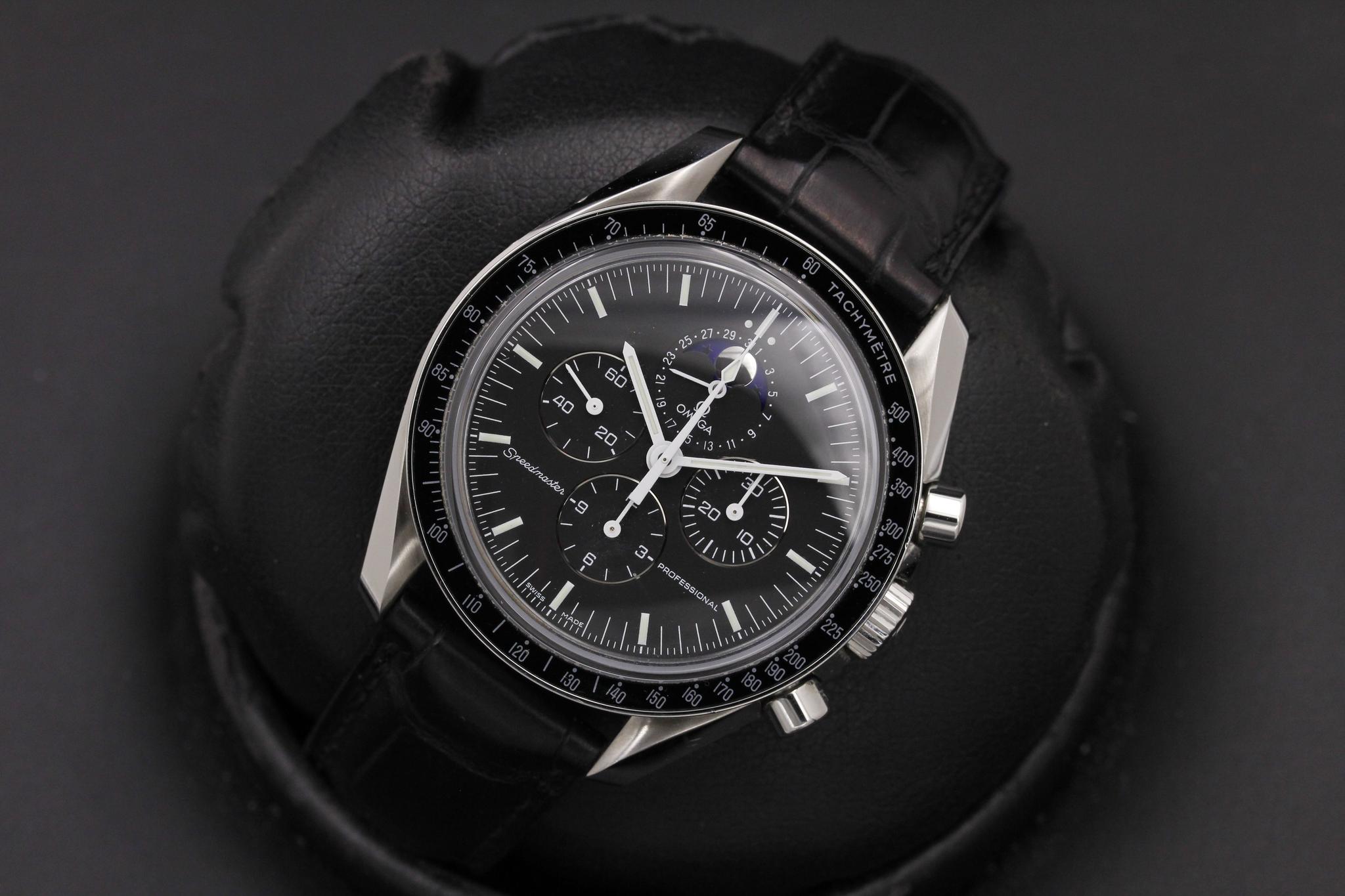 Watch Image 9