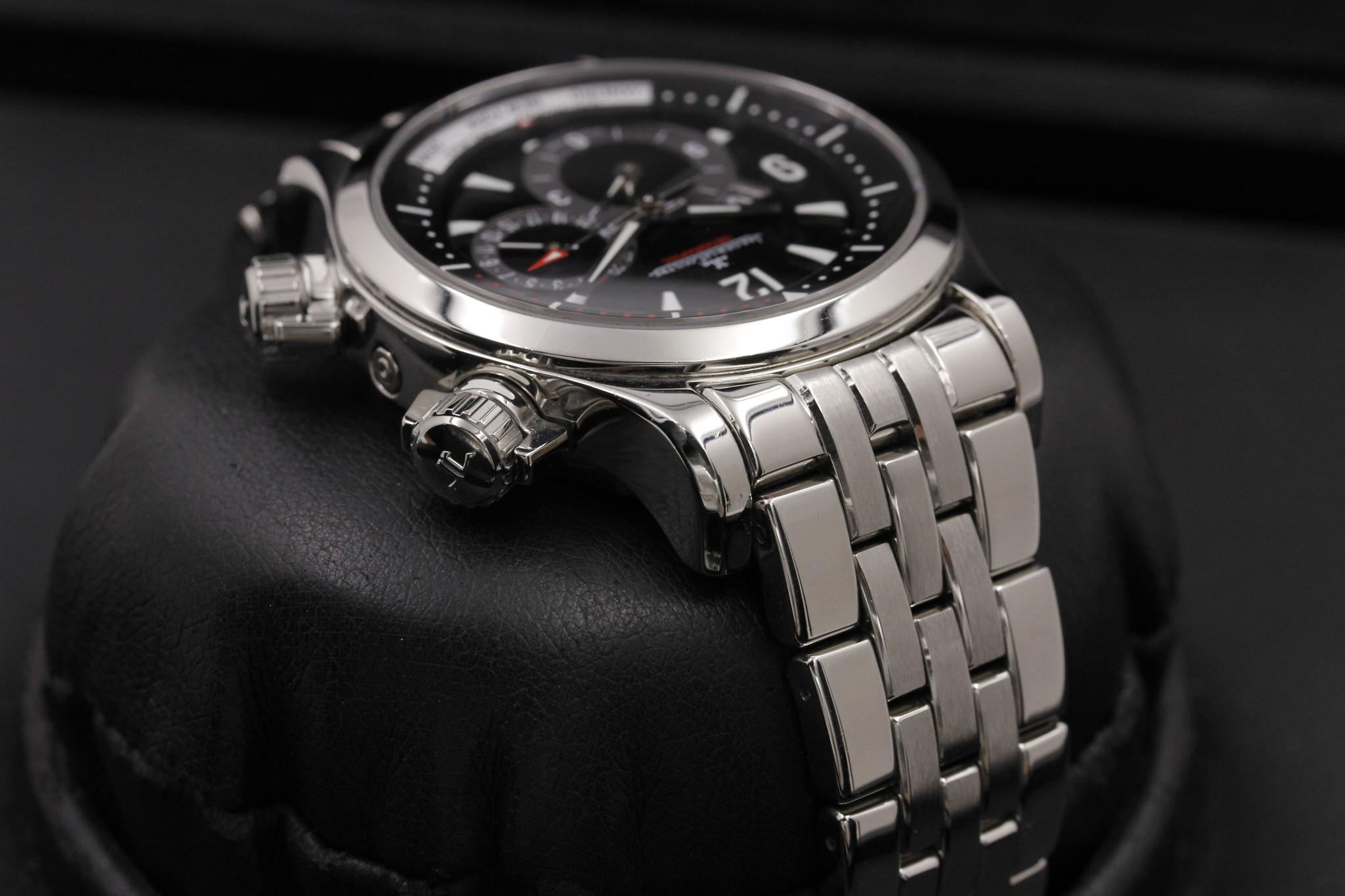 Watch Image 4
