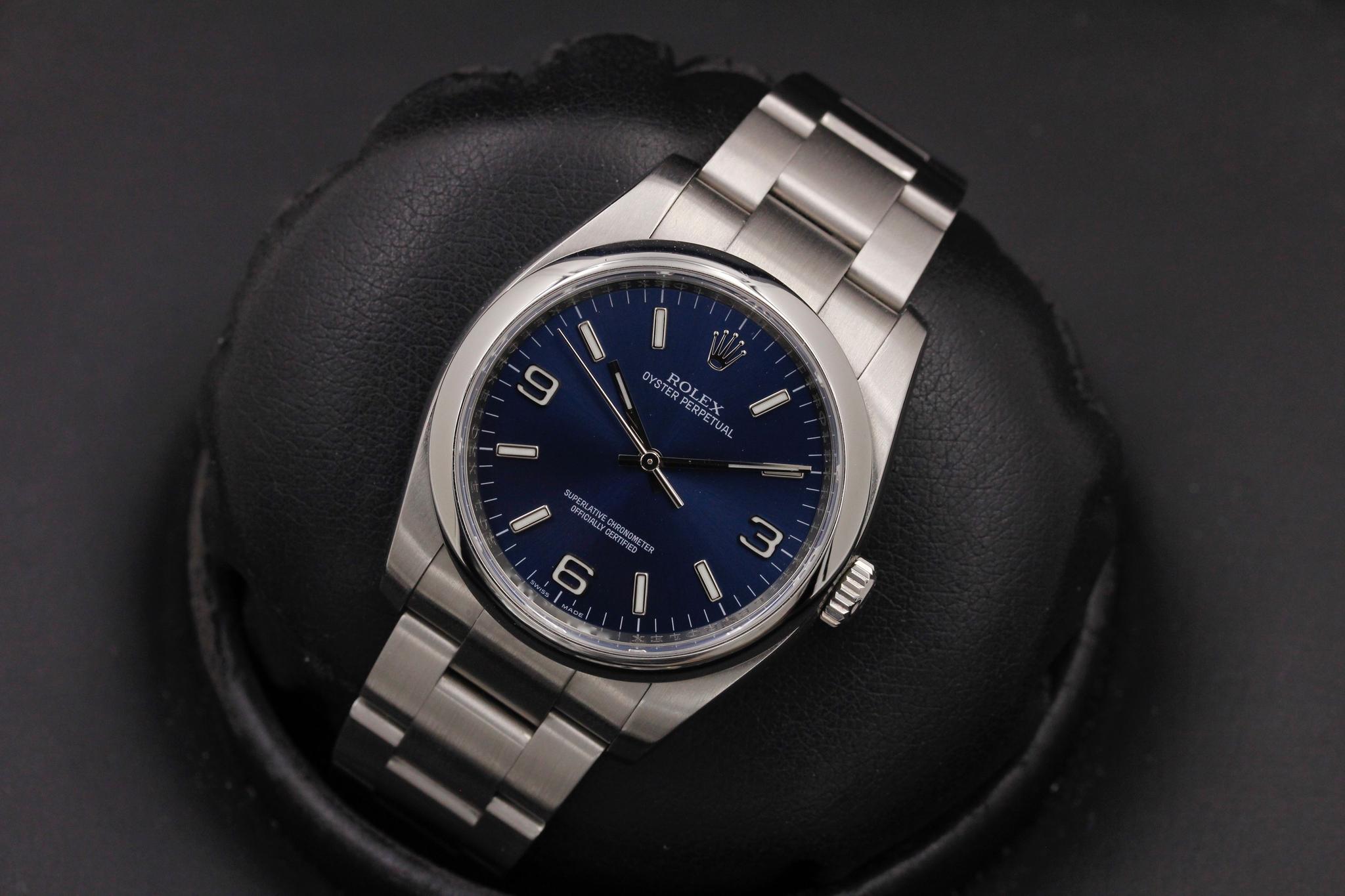 Watch Image 9