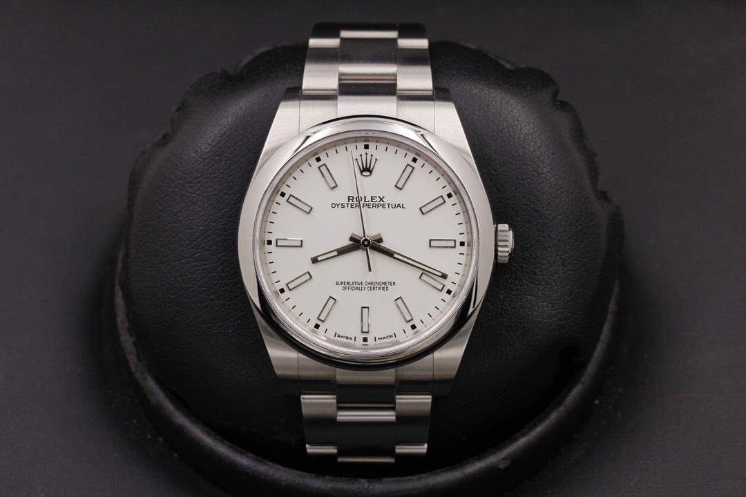 Rolex Oyster Perpetual 114300