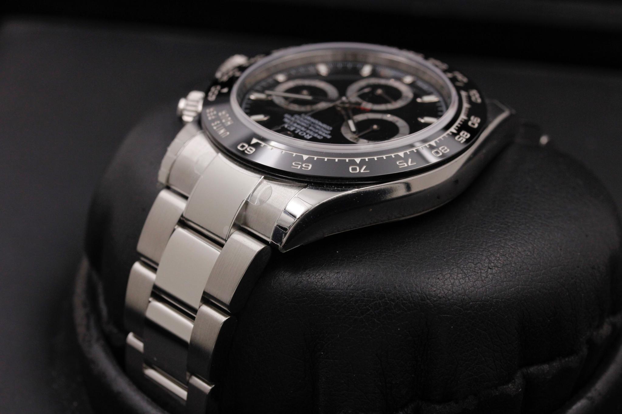 Watch Image 5