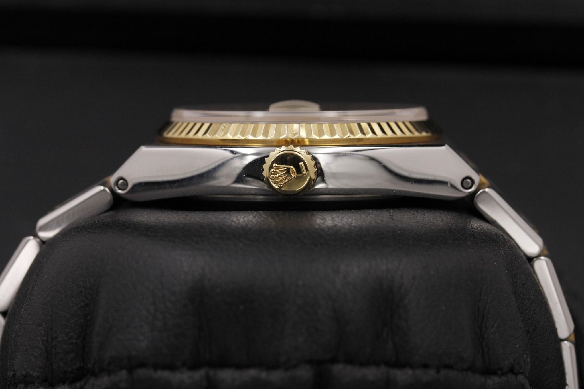 Watch Image 3
