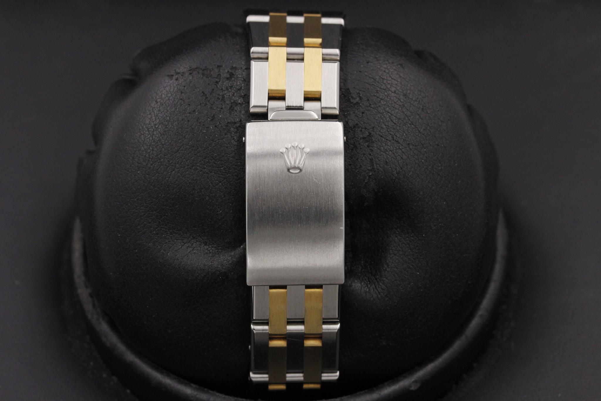 Watch Image 8