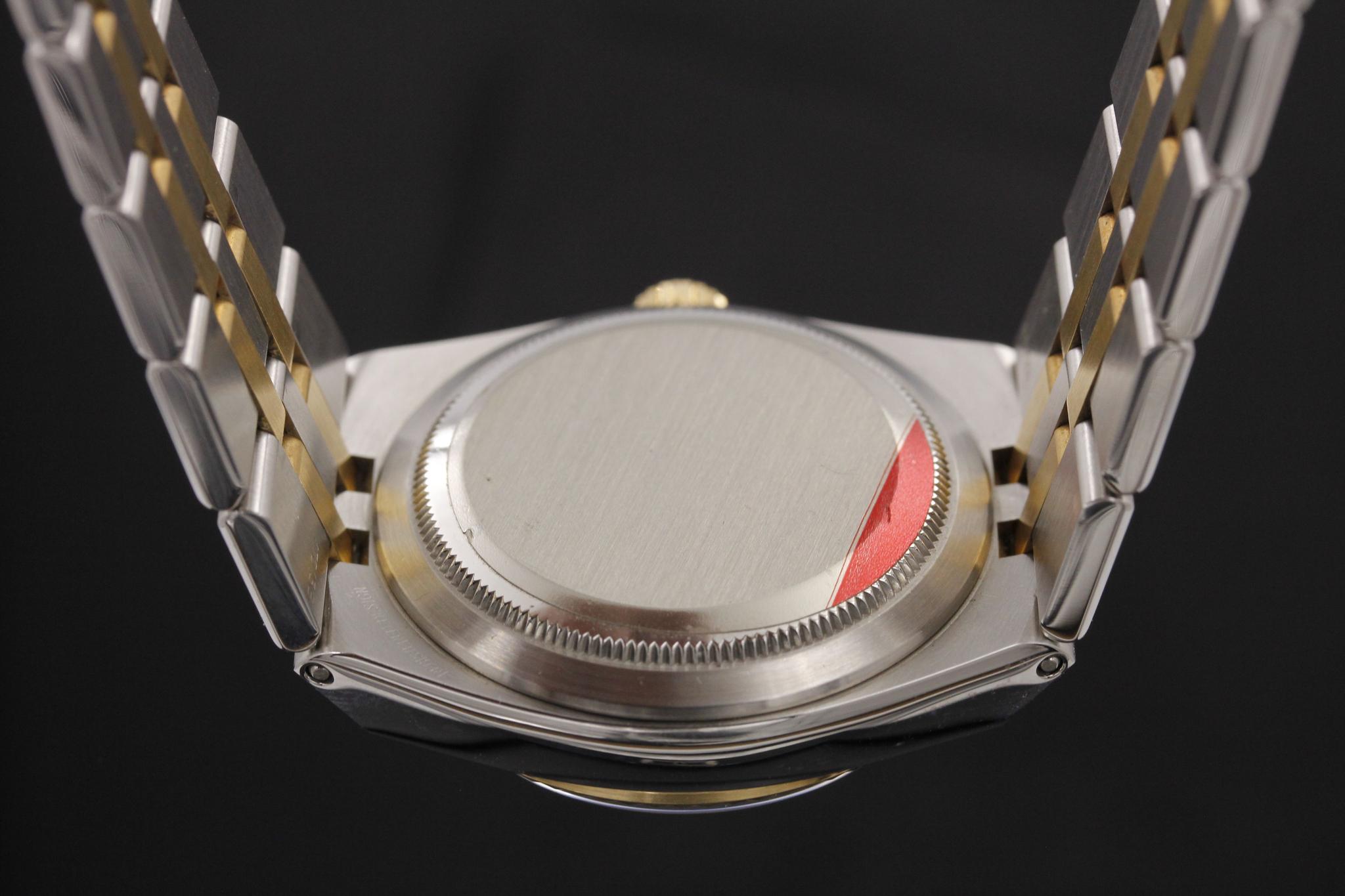 Watch Image 7