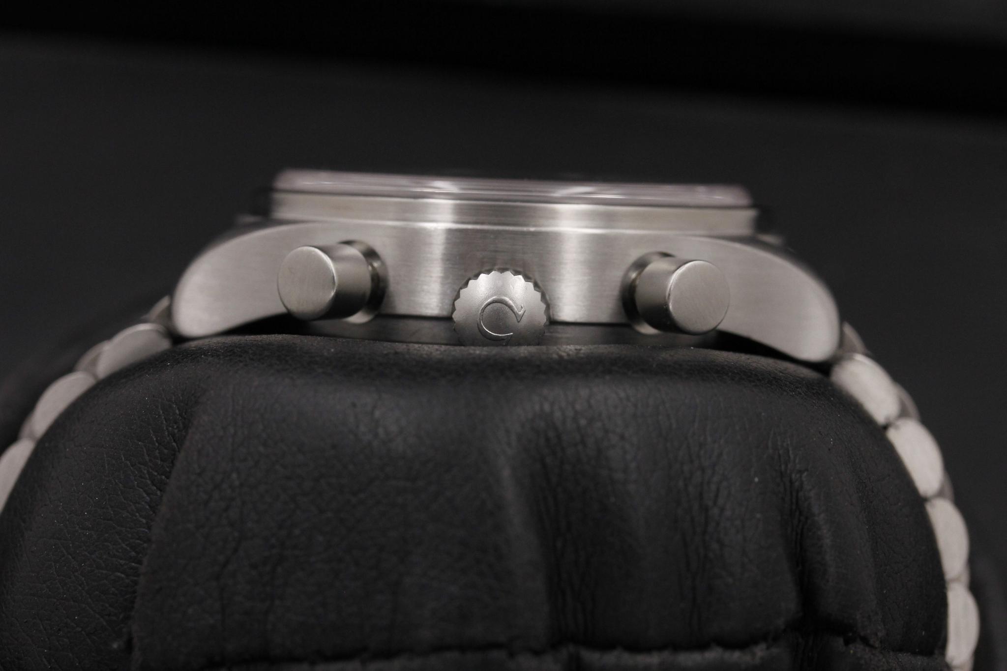 Watch Image 3