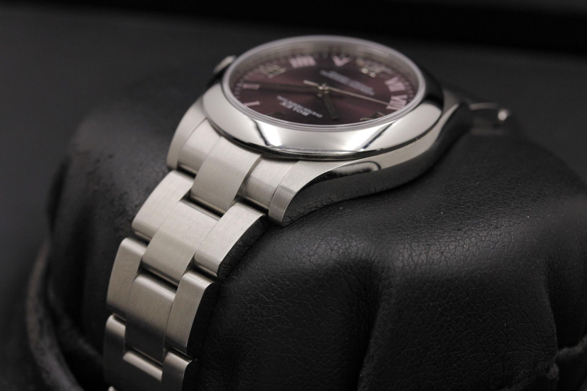 Watch Image 5