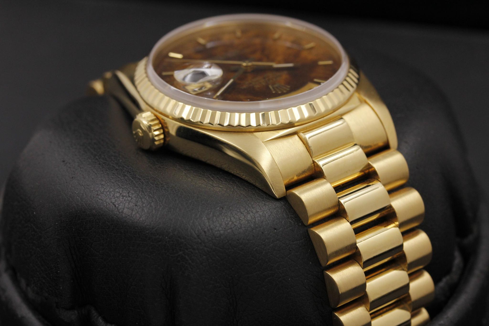 Watch Image 5